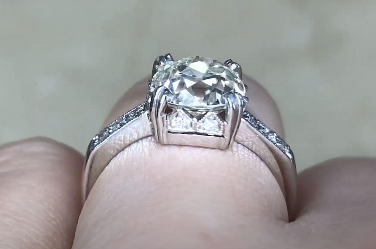 2.27ct Old European Cut Diamond Engagement Ring, Platinum For Sale 2