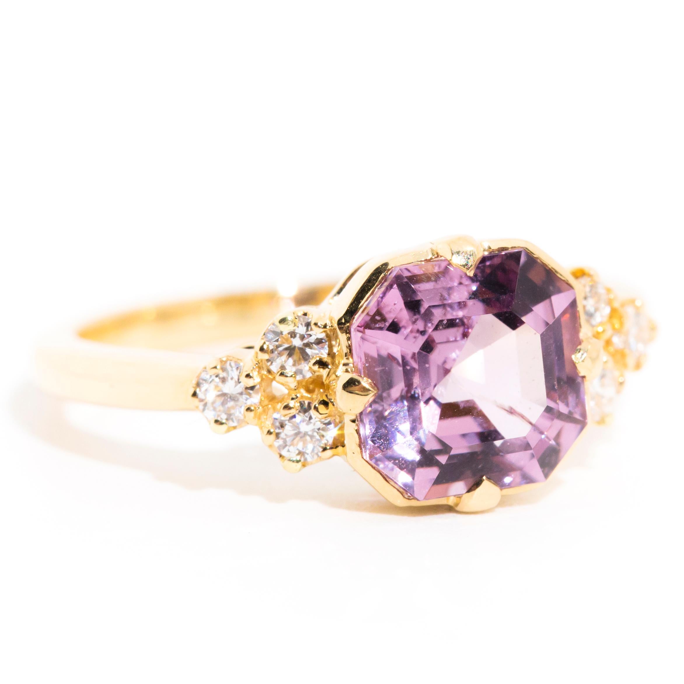 2.28 Carat Asscher Cut Purple Spinel and Diamond 18 Carat Gold Cluster Ring For Sale 6