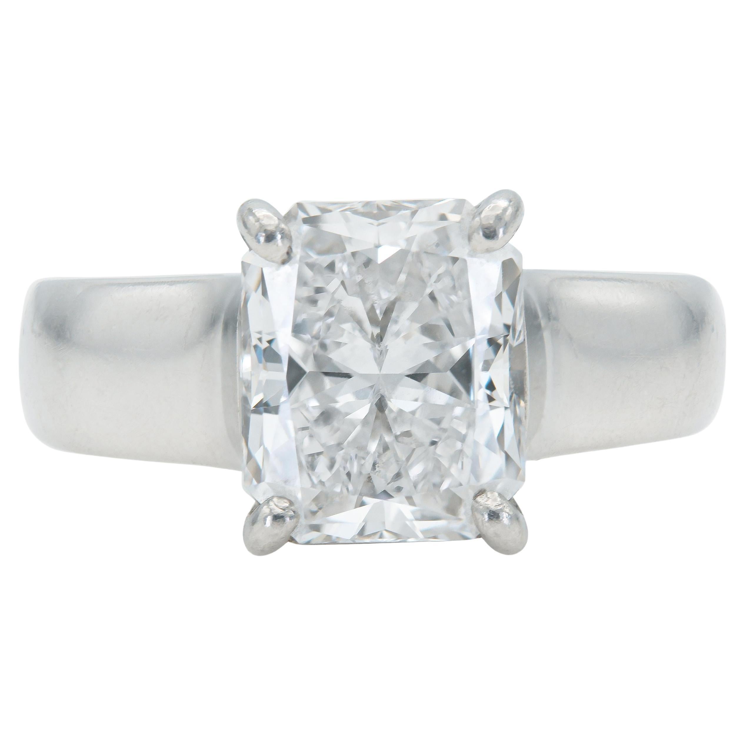 Bague de fiançailles à diamant radiant de 2,28 carats certifiée GIA