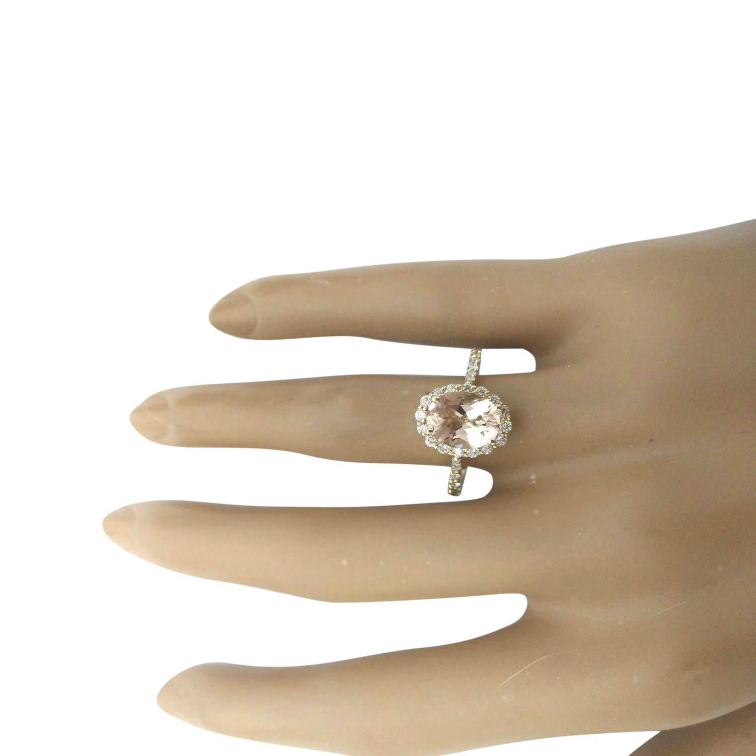 Women's 2.28 Carat Natural Morganite 14 Karat Solid Yellow Gold Diamond Ring For Sale