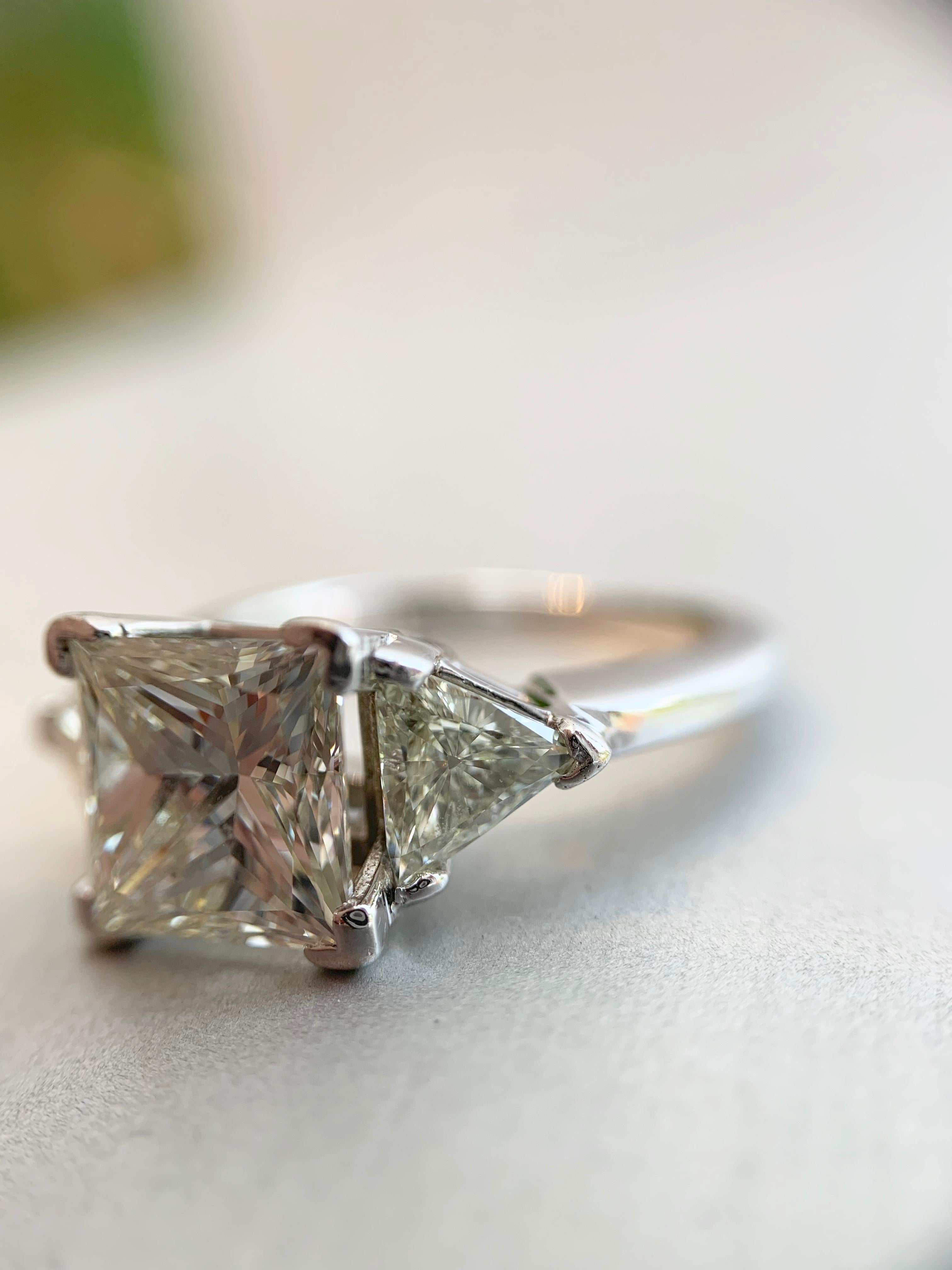 2.28 Carat Princess Cut Diamond Three-Stone White Gold Engagement Ring For Sale 3