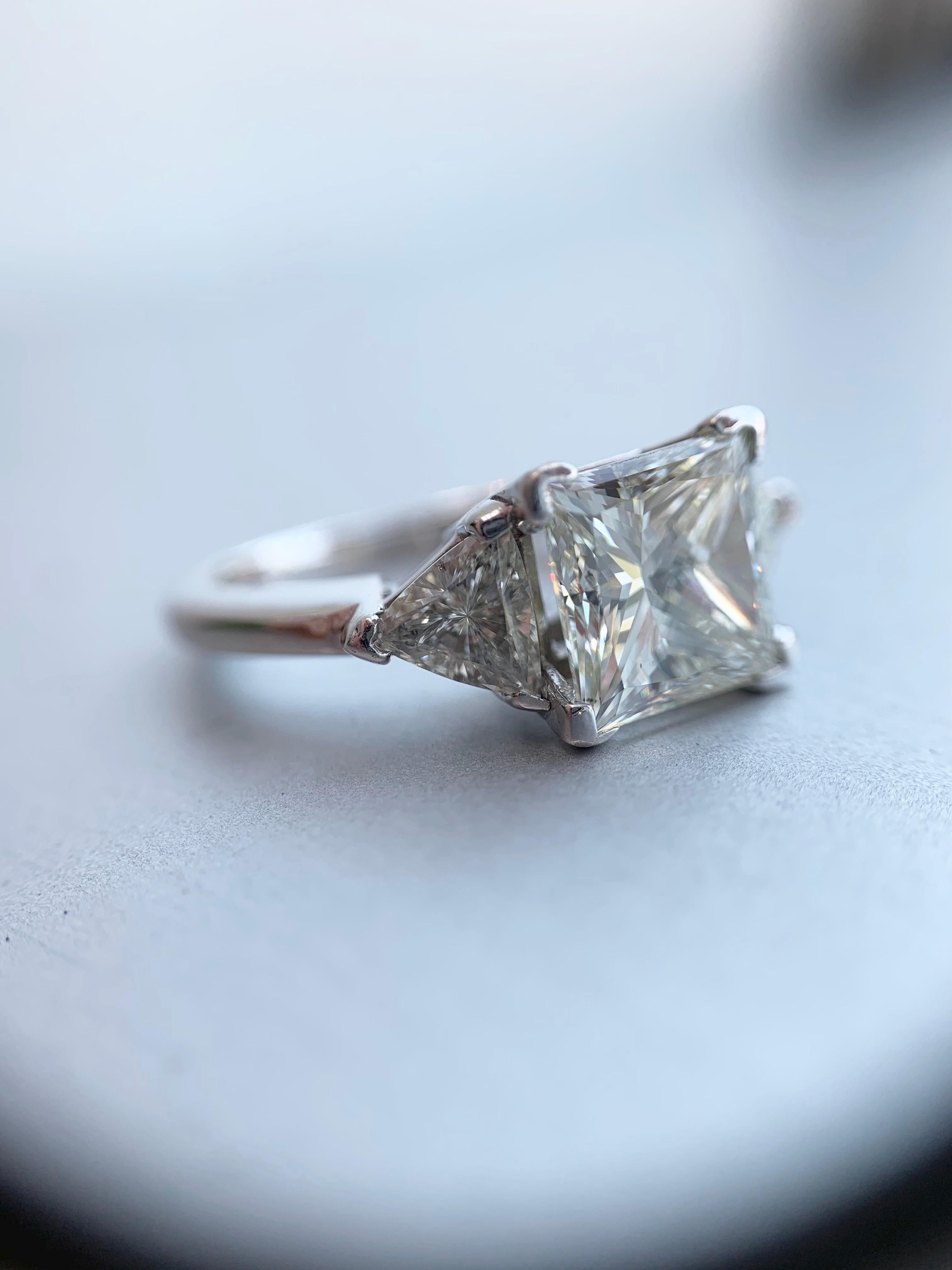2.28 Carat Princess Cut Diamond Three-Stone White Gold Engagement Ring For Sale 4