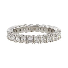Bracelet d'éternité en or 18 carats avec diamants taille princesse de 2,28 carats