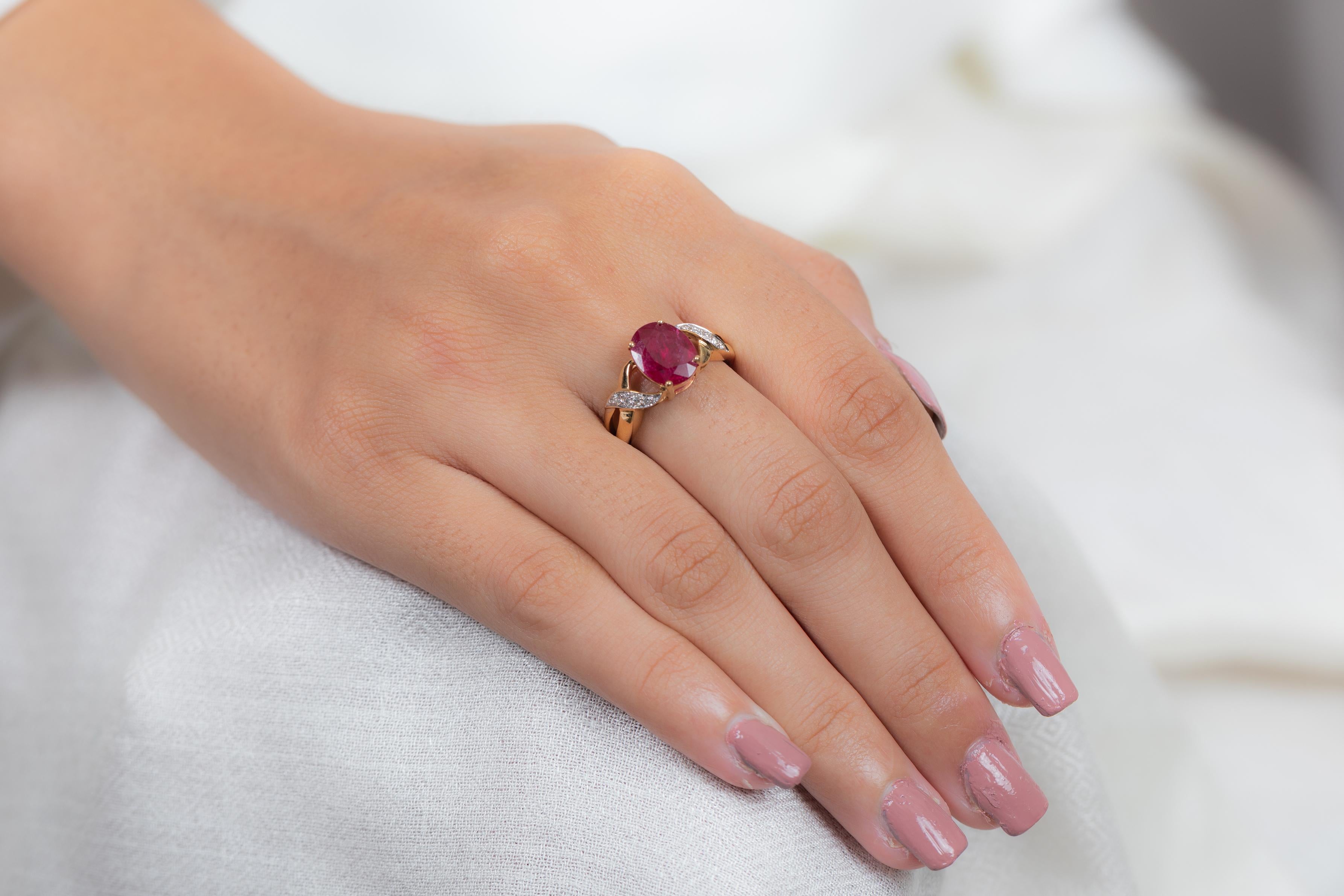 For Sale:  2.28 Carat Ruby Side Wave Diamond Engagement Ring in 18K Yellow Gold 6