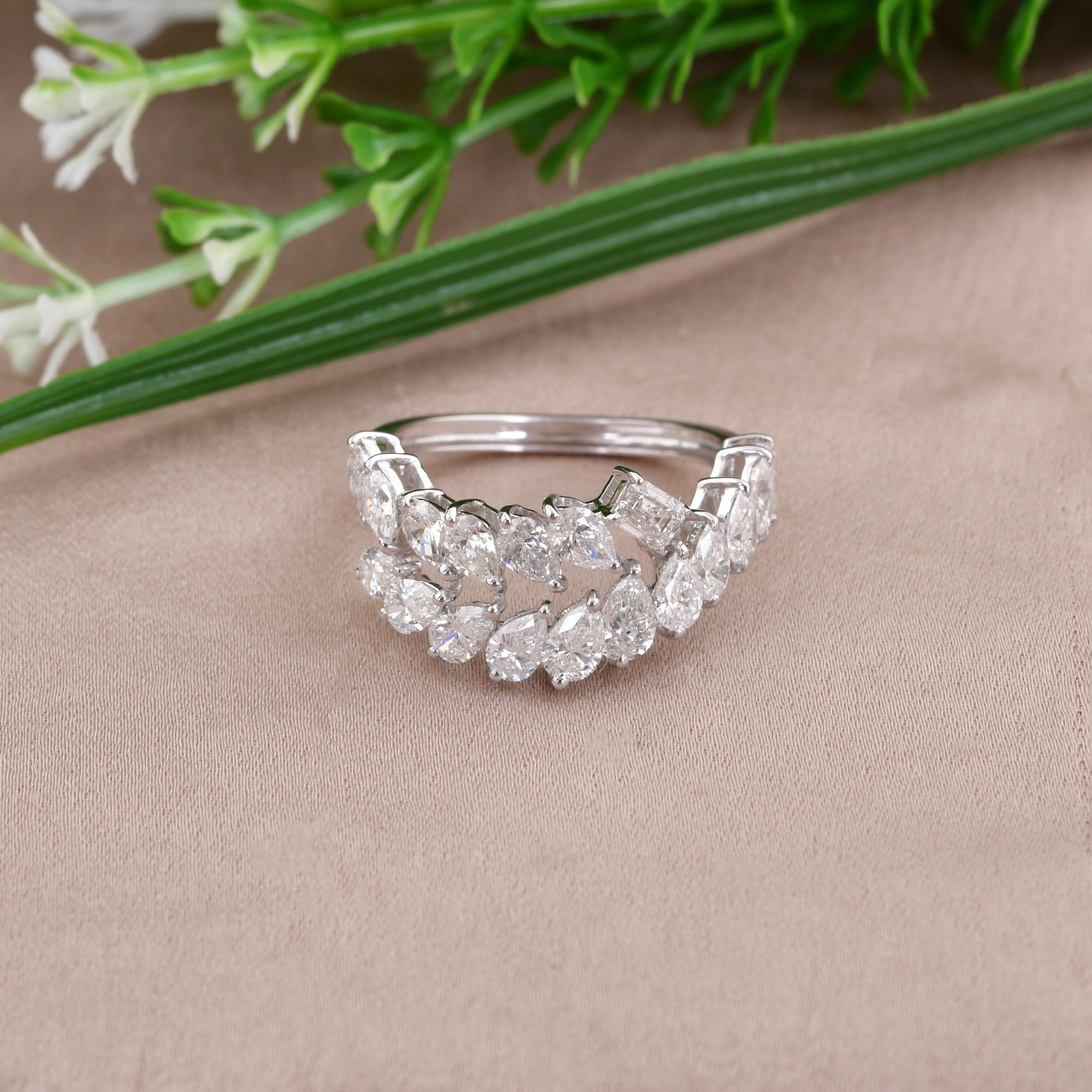 Women's 2.28 Carat SI Clarity HI Color Diamond Ring 18 Karat White Gold Handmade Jewelry For Sale