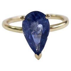 Anello con zaffiro naturale a pera da 2,28 carati in oro giallo 14 carati