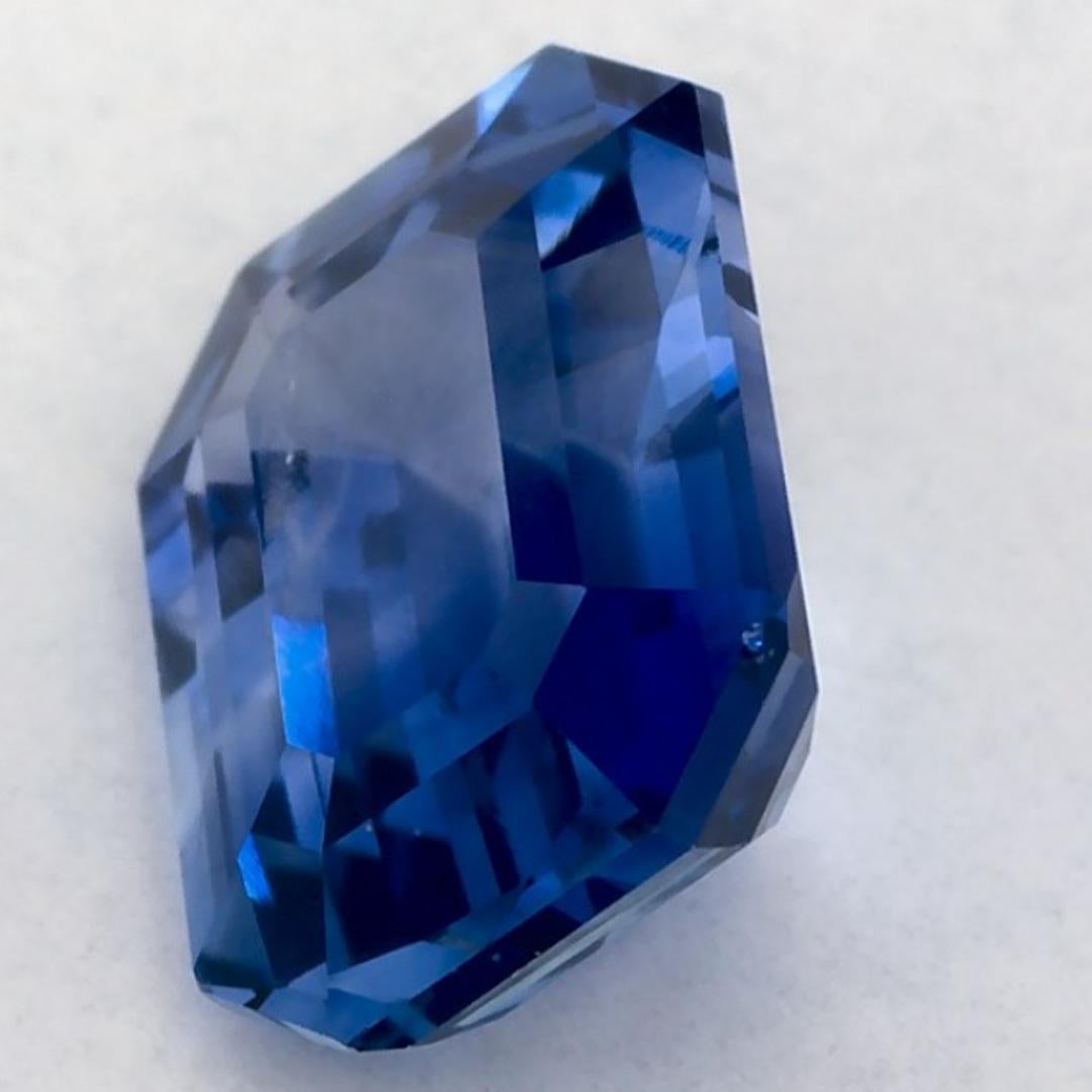 2.28 Ct Blue Sapphire Octagon Loose Gemstone (pierre précieuse en vrac) Pour femmes en vente