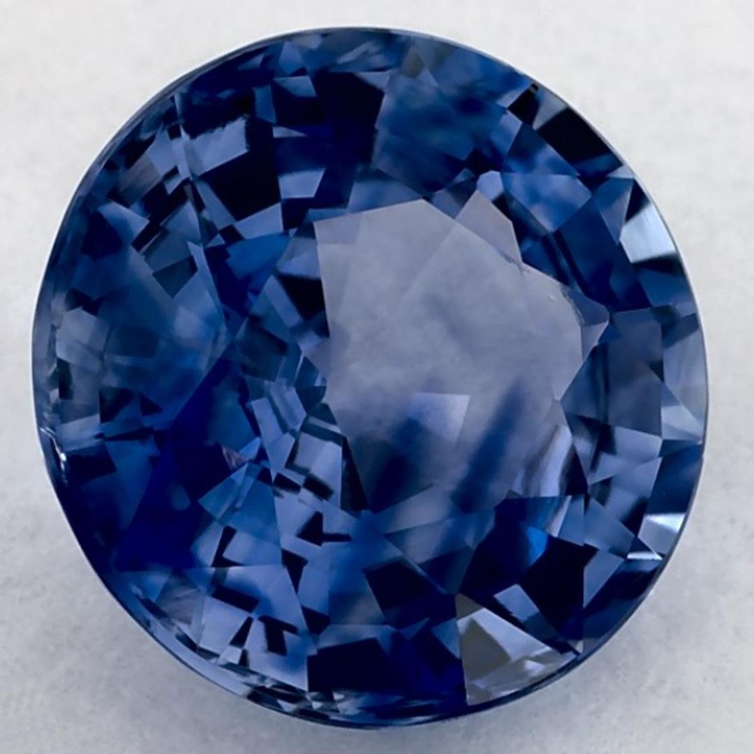 Una pietra natale di settembre molto preziosa con un delizioso colore blu. Si ritiene che portino fortuna e fortuna alla vita.

Esplora la vivace collezione di smeraldi, rubini e zaffiri nel nostro negozio, disponibili come gemme sciolte e