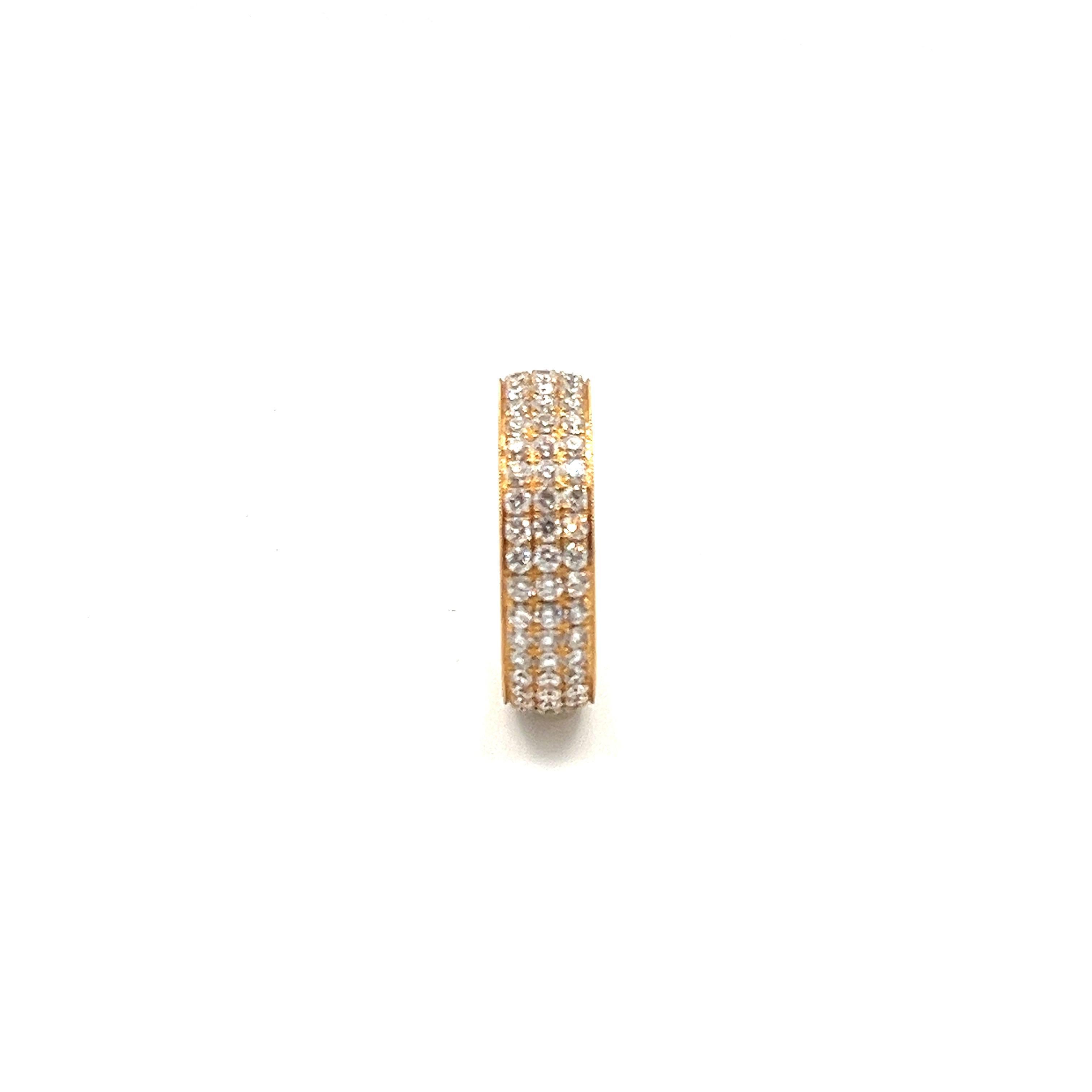 Round Cut 2.28 ct Diamond Eternity Band For Sale