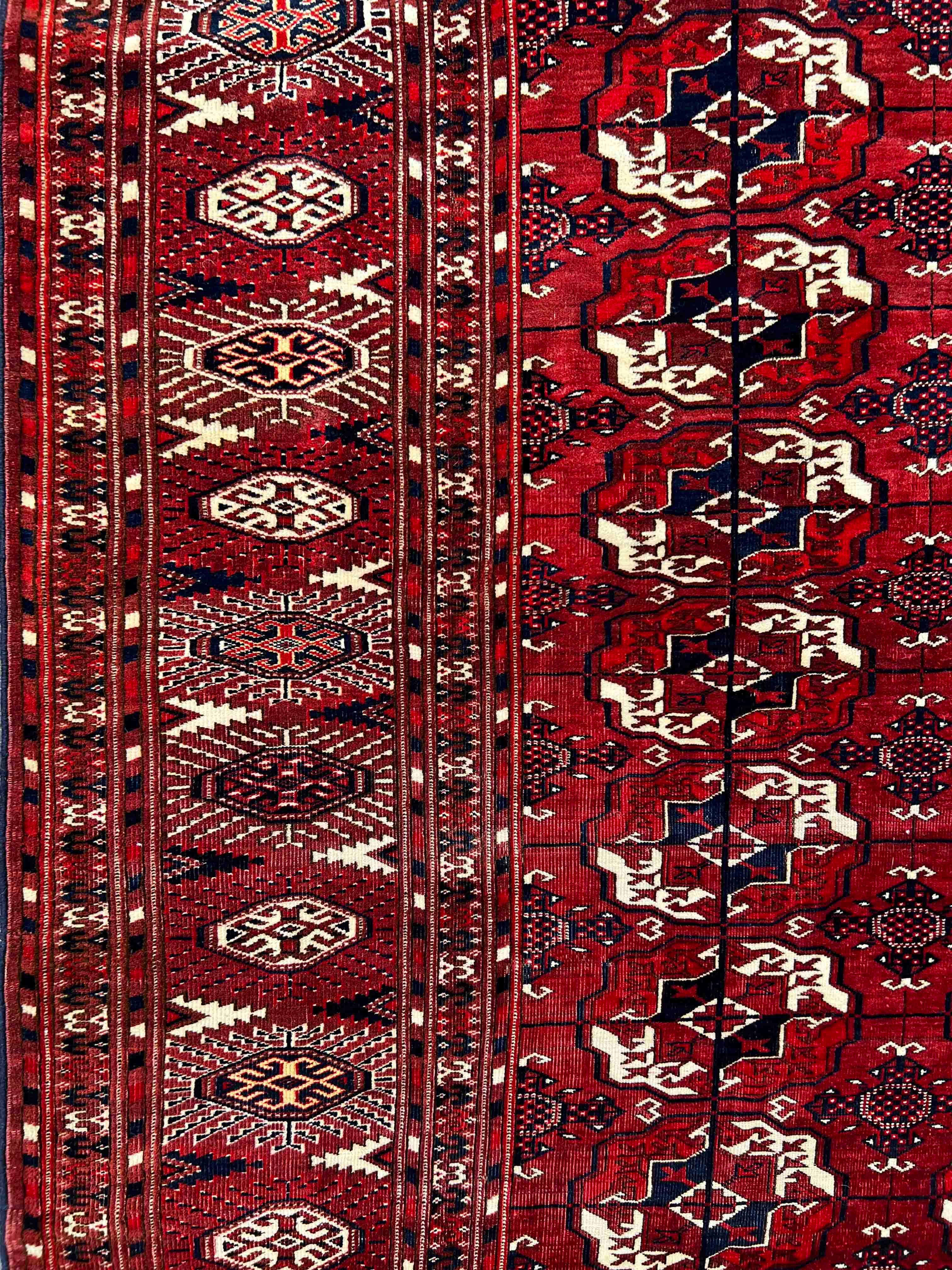 228 - Very beautiful and fine 'Turkmen' Antique Tékke Boukara For Sale 9