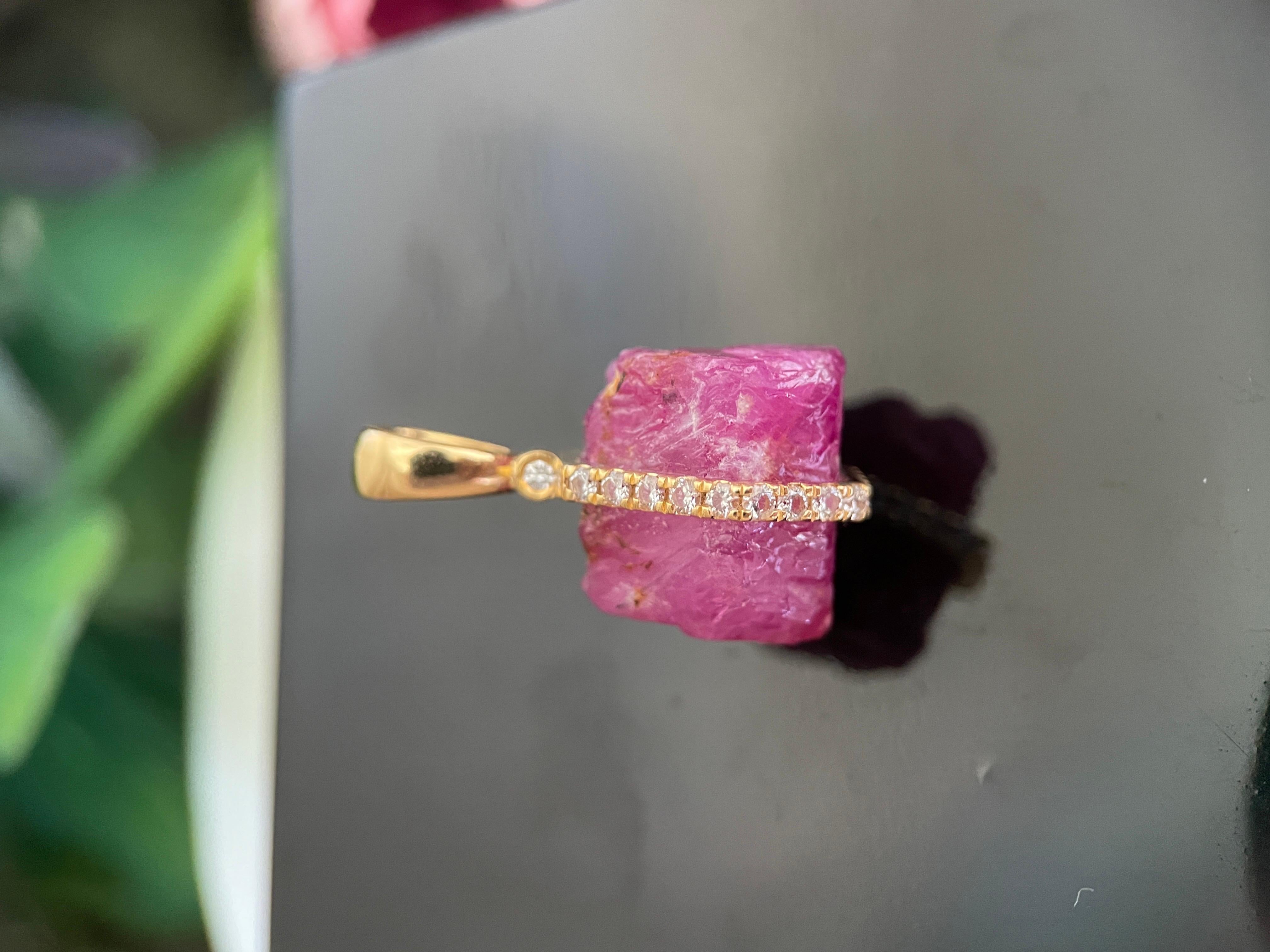Colgante de rubí de Birmania y diamantes de 22,83 quilates sin calor 5