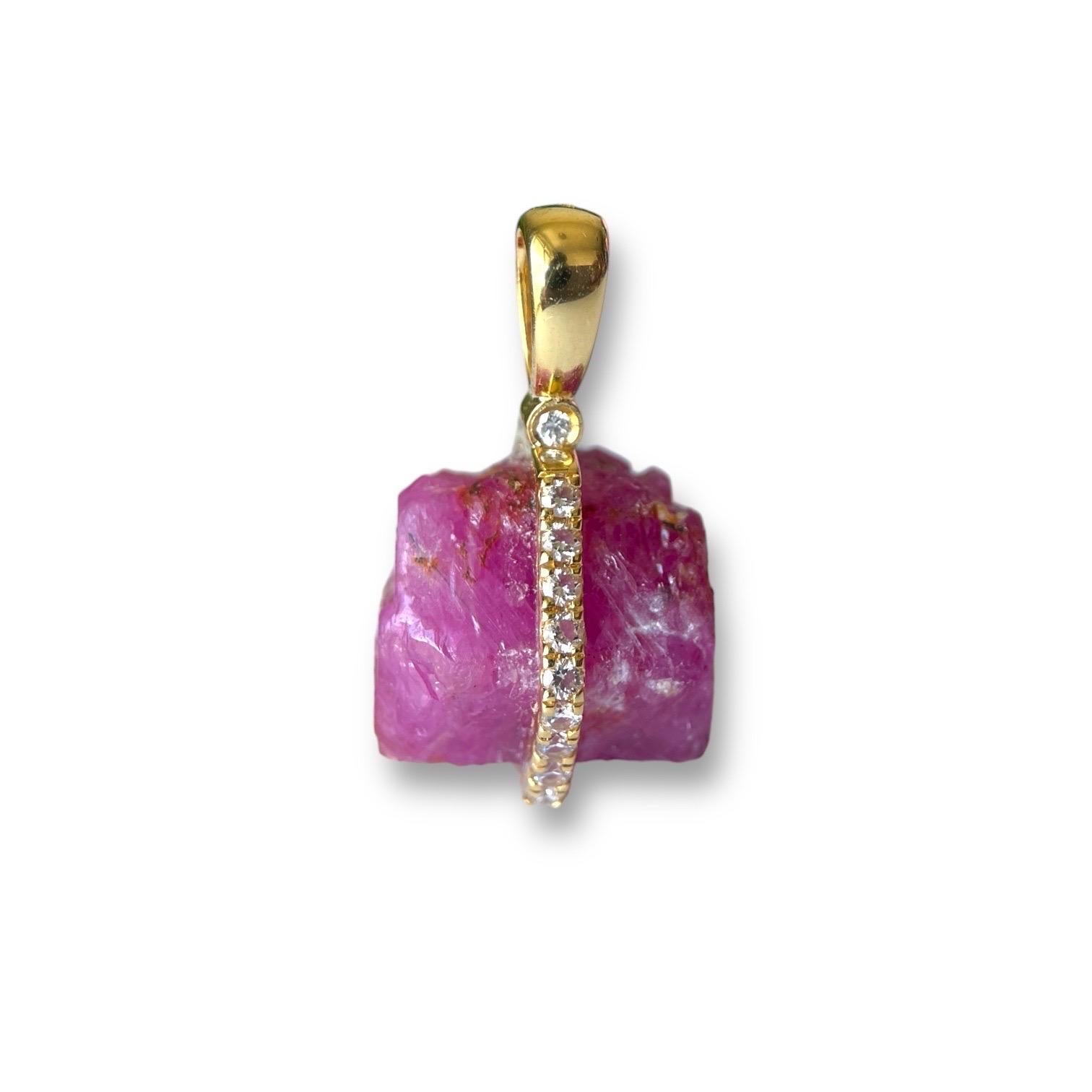 Colgante de rubí de Birmania y diamantes de 22,83 quilates sin calor Art Decó