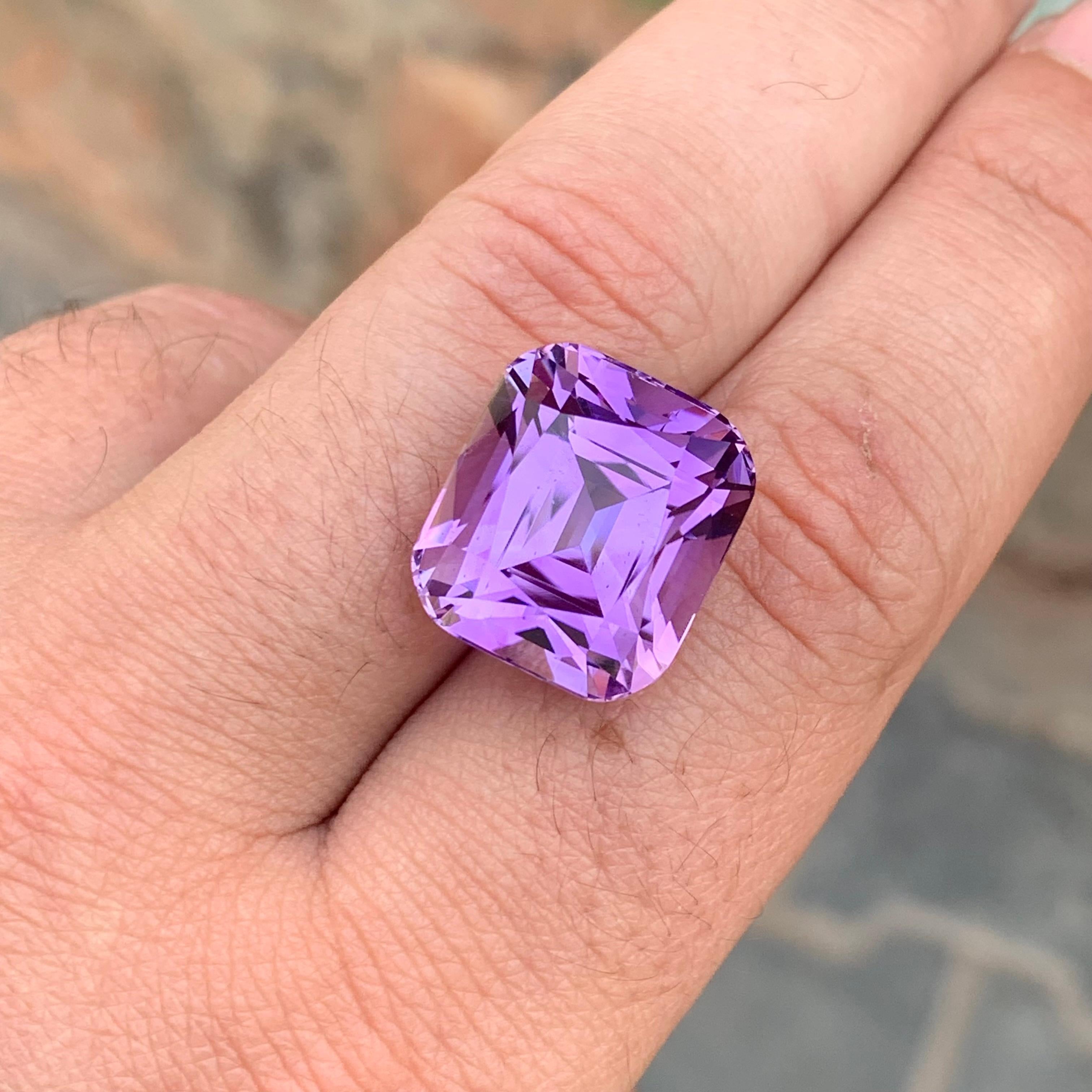 22.85 Carats Natural Loose Lavender Amethyst Gem Brazil Mine For Sale 5