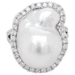 22.86 Carat Free Form South Sea Pearl Classical 18K Diamond Ring