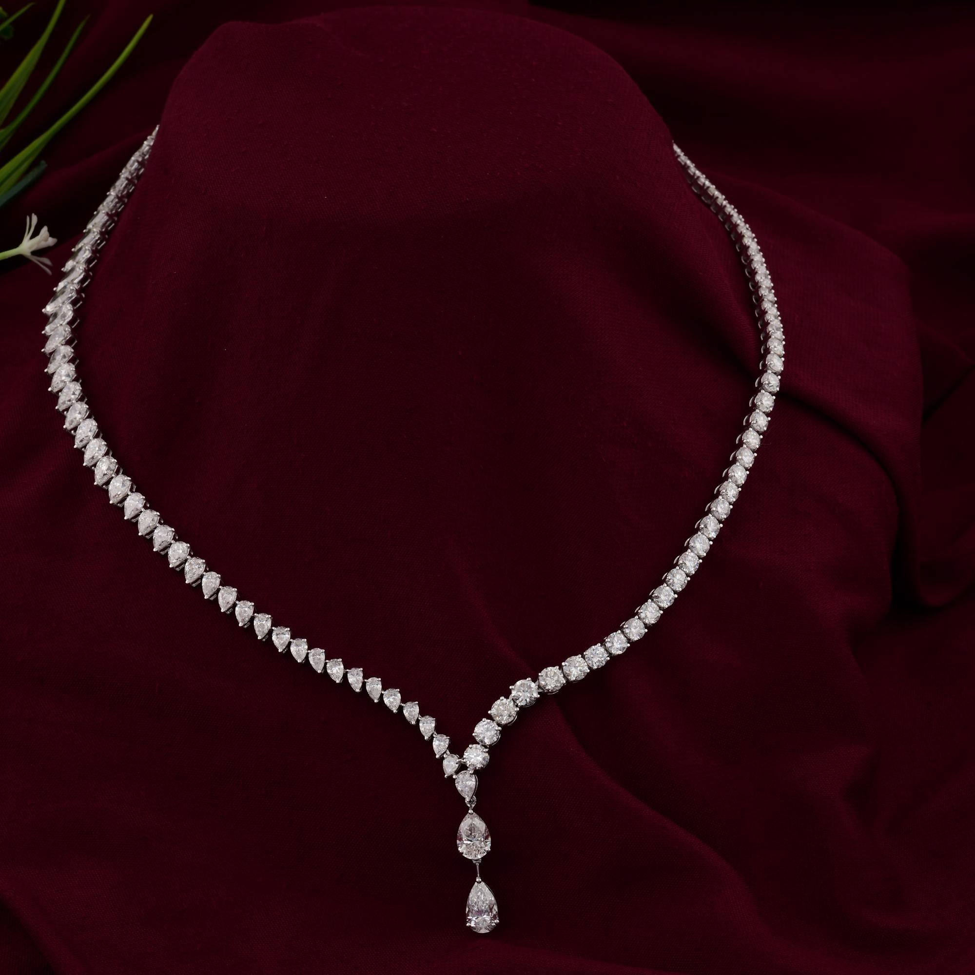 Taglio a goccia 22,86 Carati SI/H Pear Round Brilliante Cut Diamond Collana in oro bianco 18 Karati in vendita