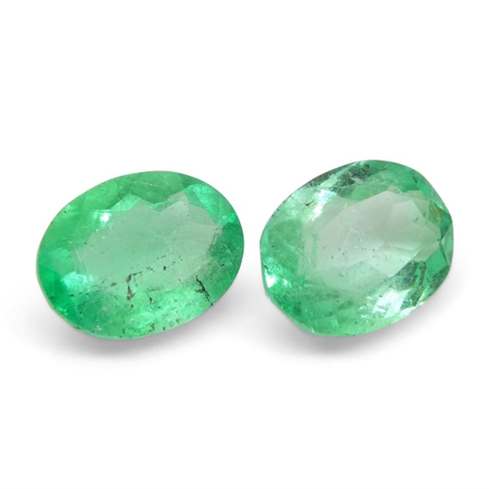 2.28ct Pair Oval Green Emerald from Colombia For Sale 2