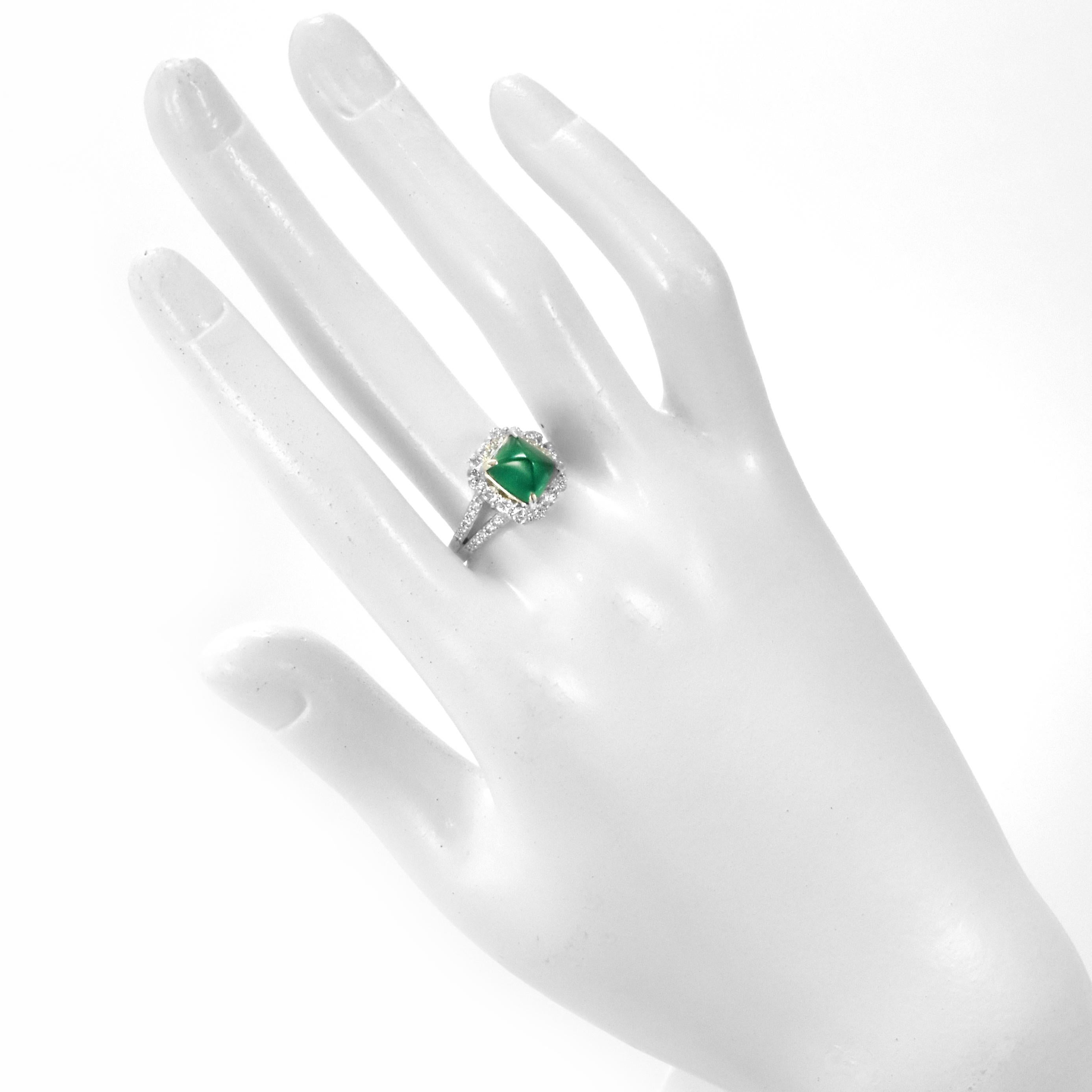 2,29 Karat natürlicher kolumbianischer Zuckerhut-Smaragd & Diamantring aus Platin mit Zuckerhut-Smaragd Damen im Angebot