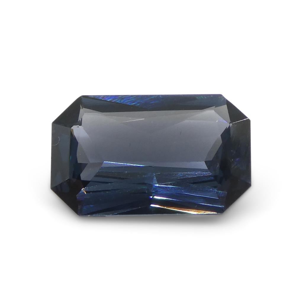 2,29ct Spinello blu rettangolare con taglio a forbice dalla Birmania in vendita 1