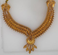 22C Yellow Gold V Necklace, 22.3 grams, China