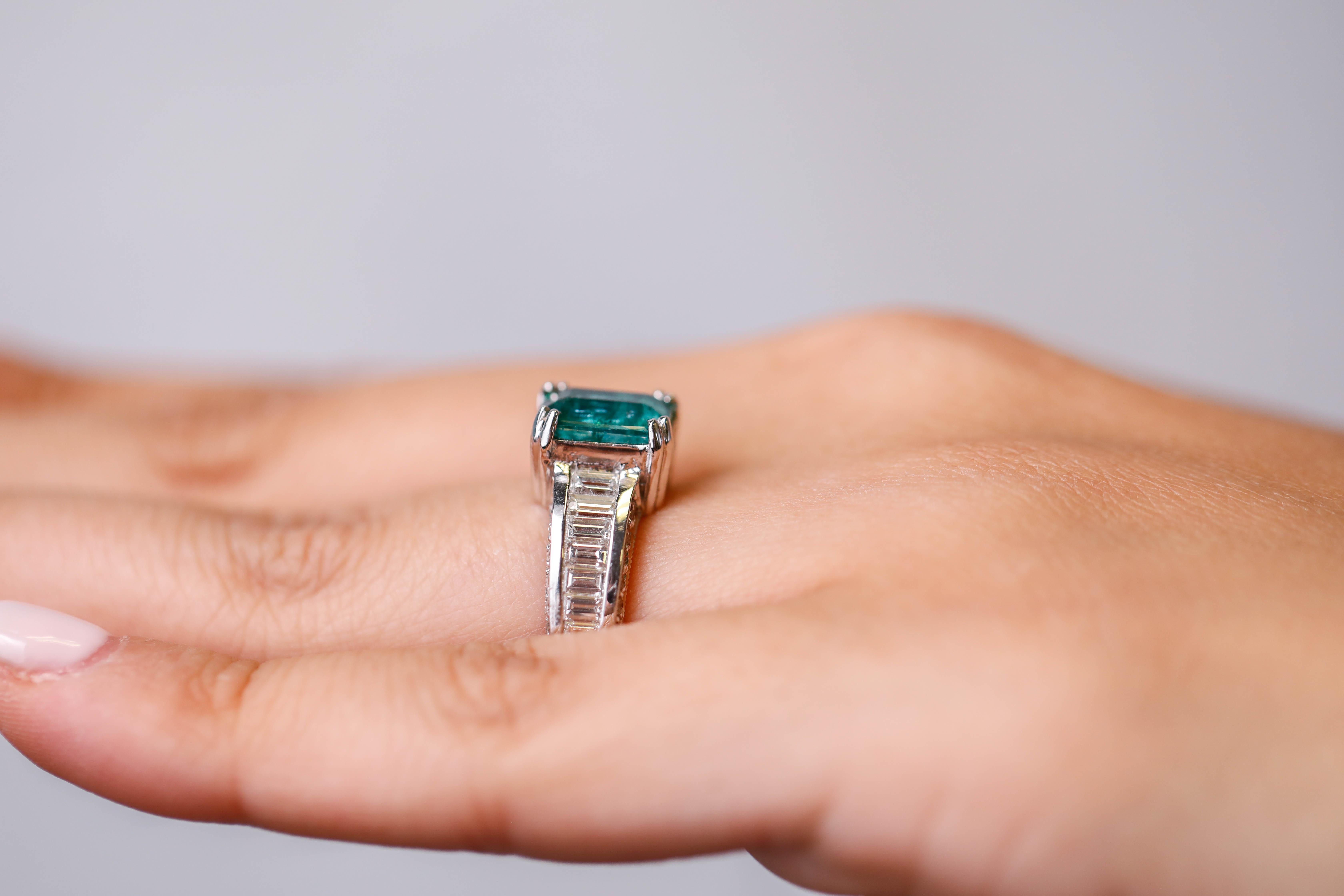 Cushion Cut 4.5 TCW Emerald cut Green Emerald Baguette Round Diamonds 18k White Gold InStock For Sale