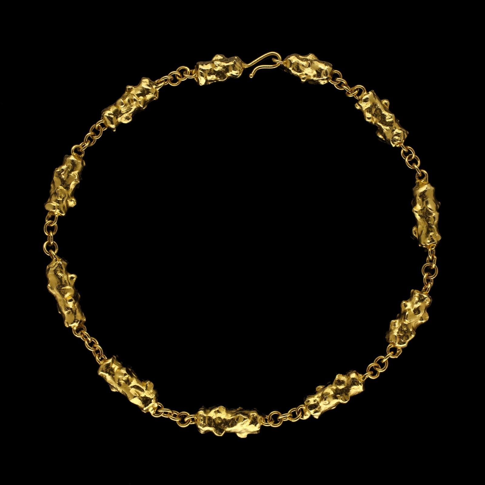Contemporary Jean Mahie 22 Carat Gold Nuggets Necklace circa 1970s
