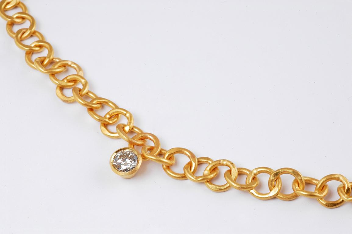 Contemporary 22 Karat Gold Open Link Chain with Gold Set Brilliant Cut Diamond 0.46 Ct