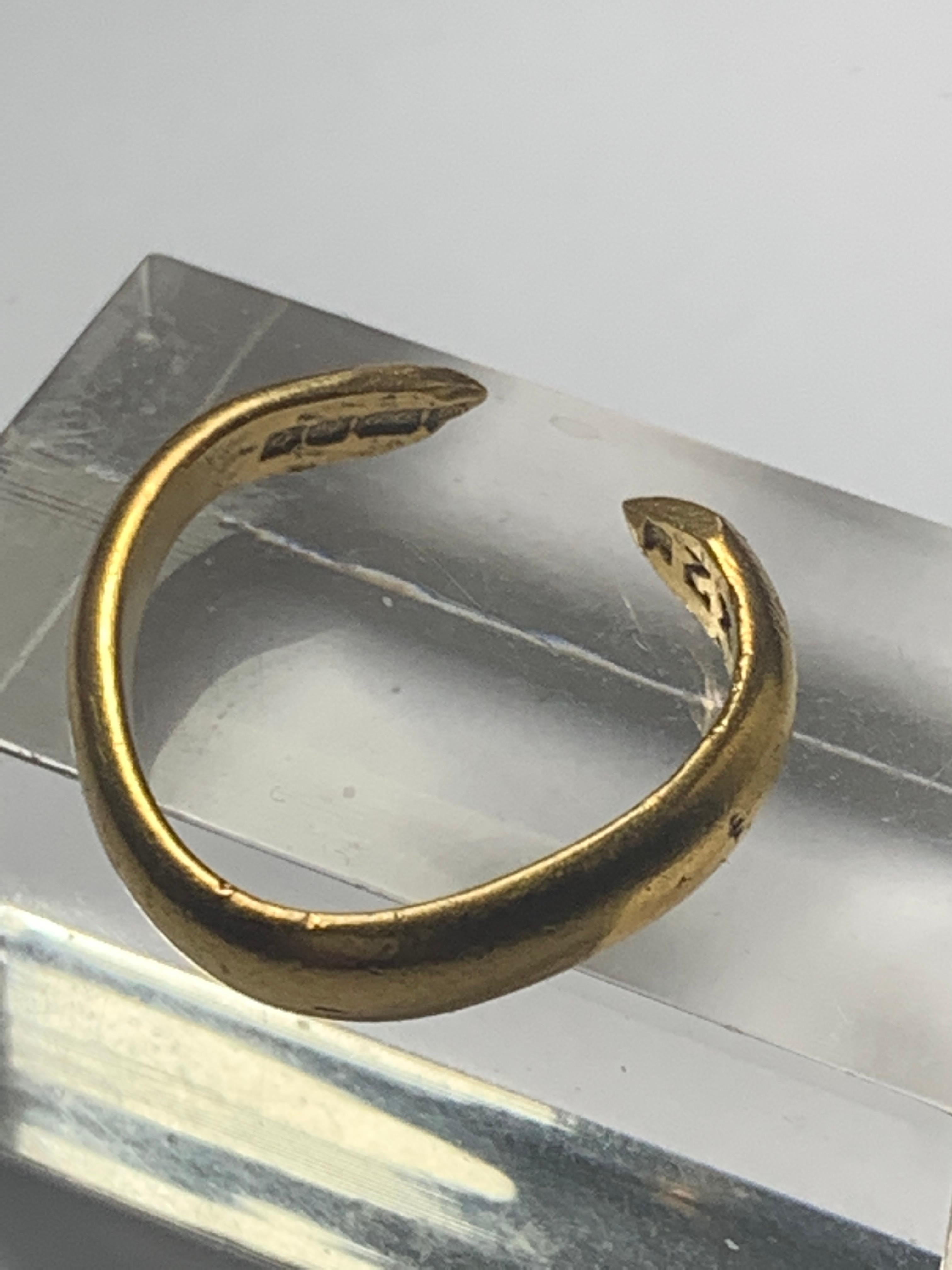 22ct Gold Open Ring In Good Condition For Sale In London, GB