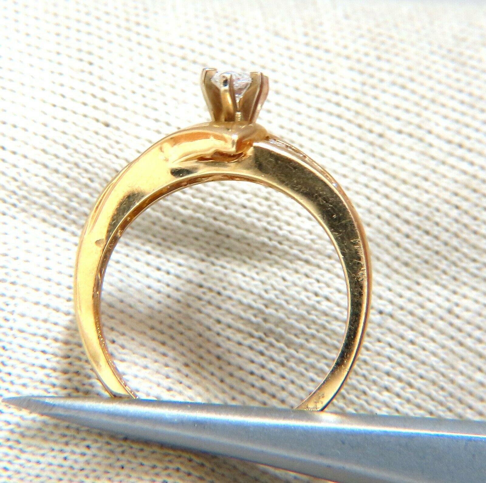 Anello con diamante naturale taglio marquise da .22ct 14kt. Sollevato In condizioni Nuovo in vendita a New York, NY