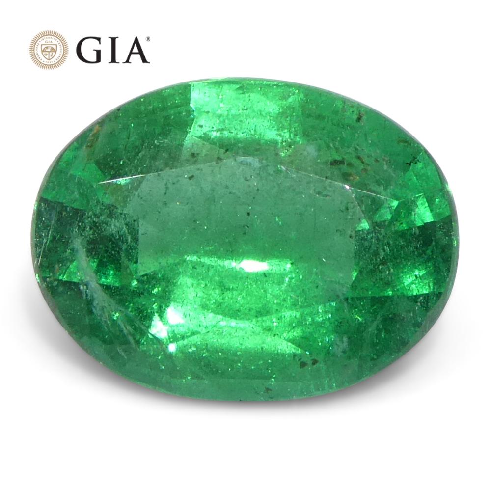 2.2ct Oval Green Emerald GIA Certified Zambia (F1) In New Condition For Sale In Toronto, Ontario