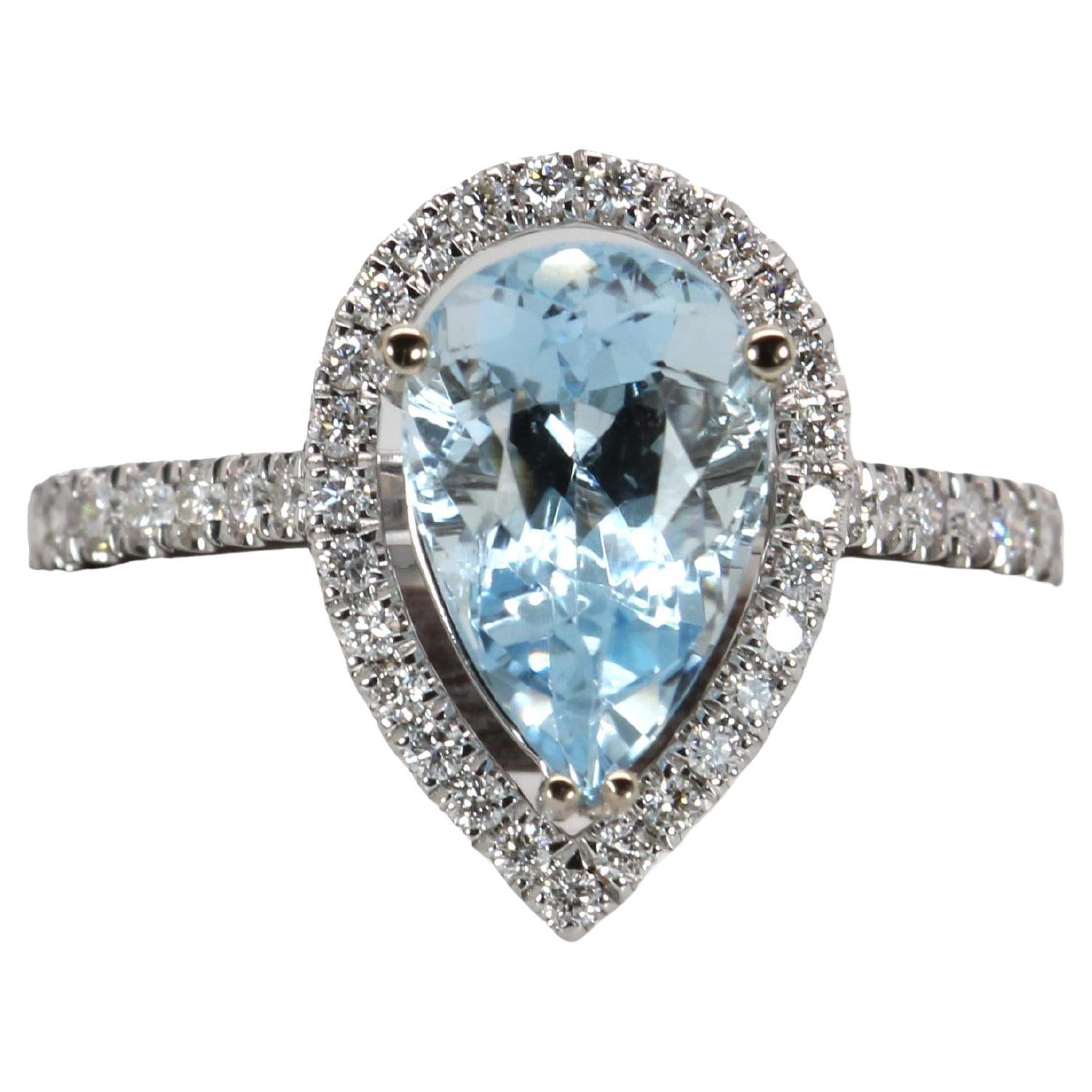 Aguamarina Santa María de 2,2 ct con diamantes naturales en oro macizo de 14 quilates PE 10,5x6,5 mm