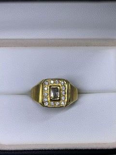 22ct yellow gold chunky signet ring emerald square shape wide band.
