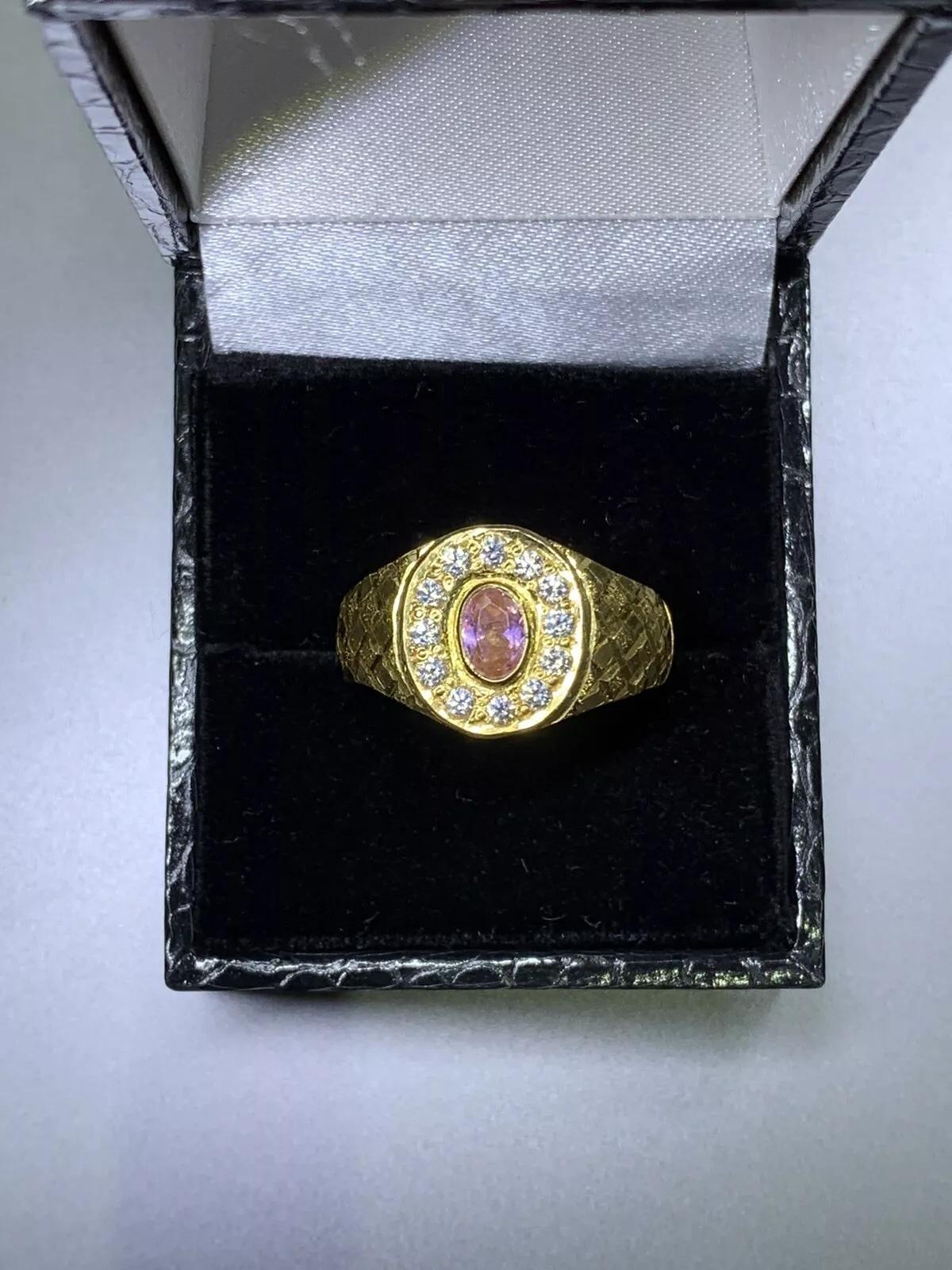 22ct yellow gold chunky signet ring oval shape