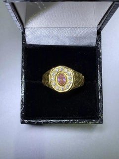 22ct yellow gold chunky signet ring oval shape