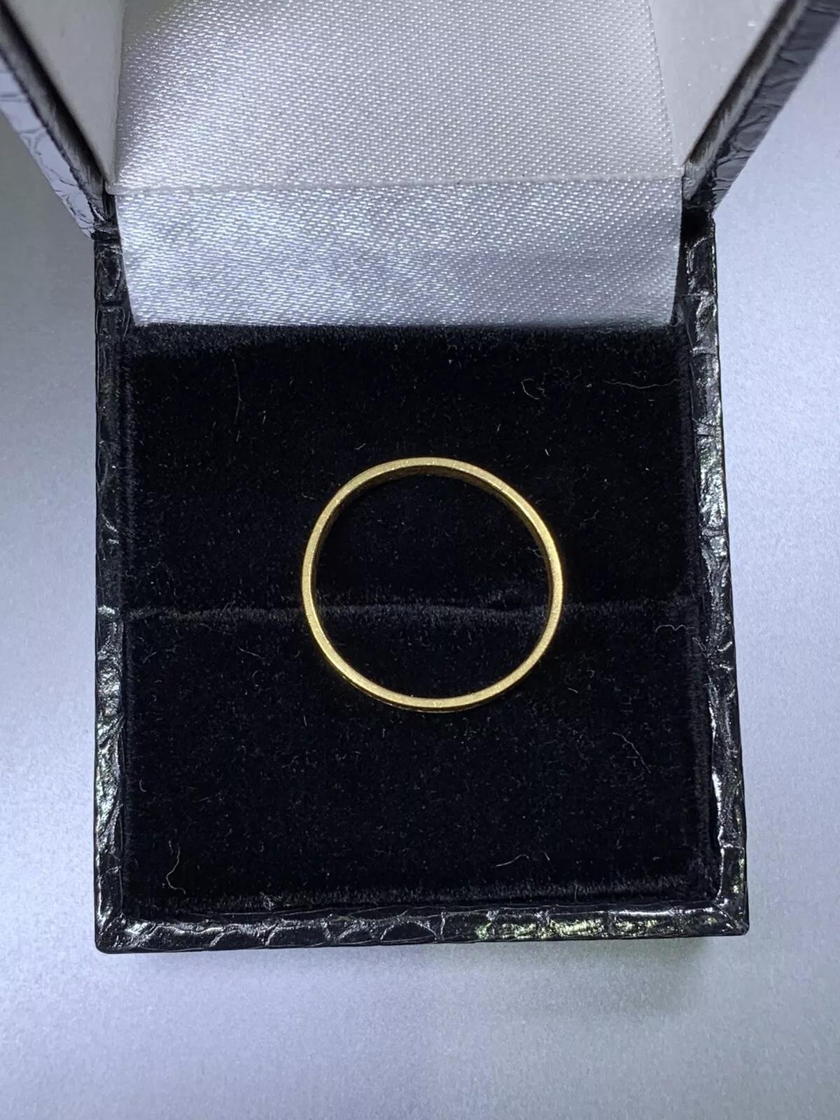 Anneau de mariage 3mm en or jaune 22ct à motif uni Unisexe en vente