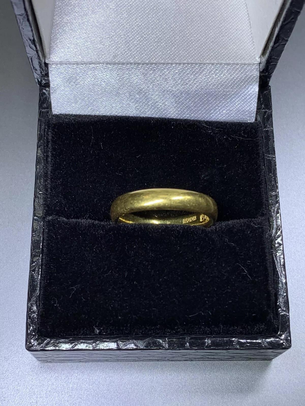 Alliance en or jaune 22ct Unisexe en vente