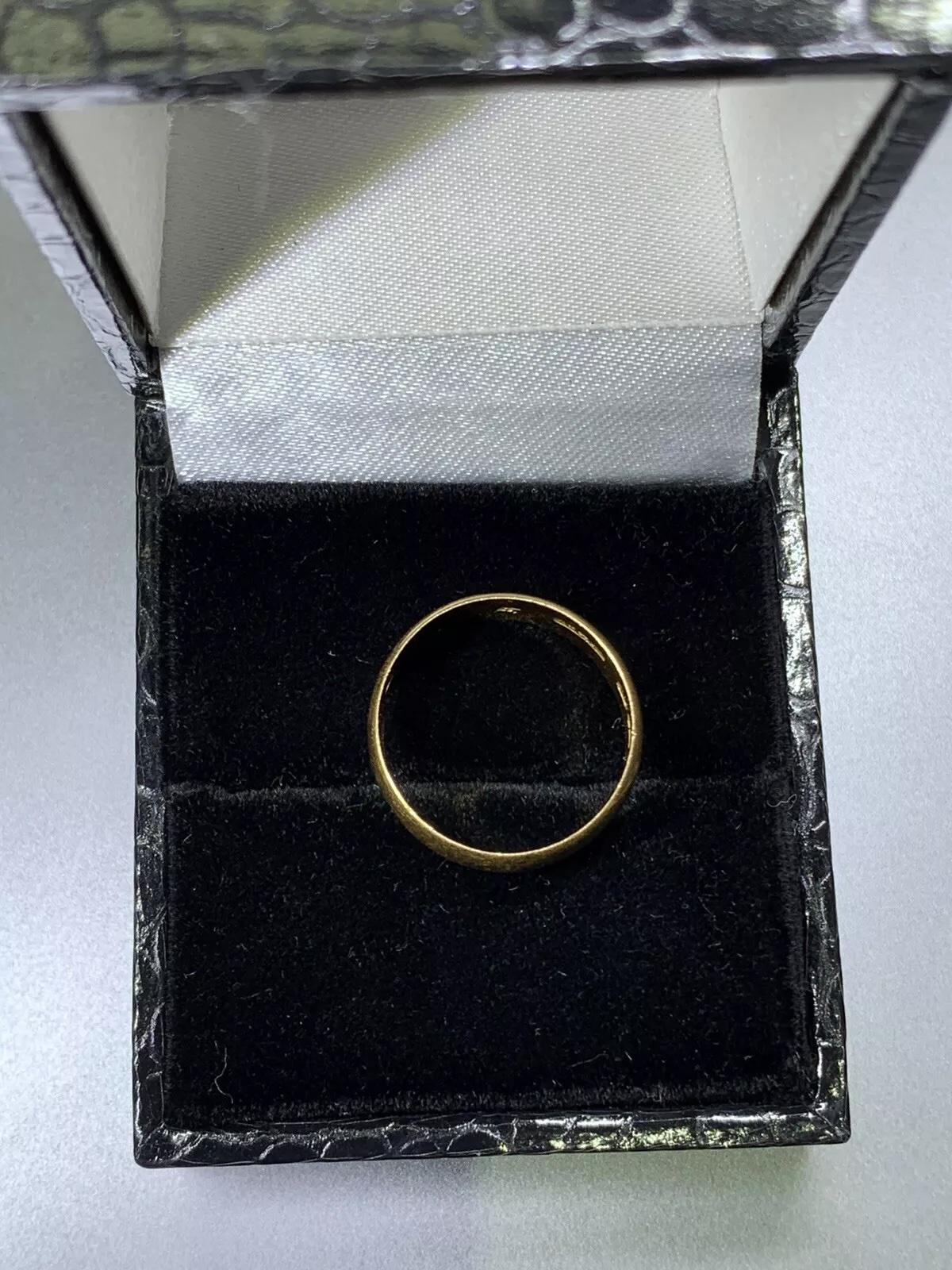 da uomo o donna Fede larga semplice in oro giallo 22ct 6,5 mm in vendita
