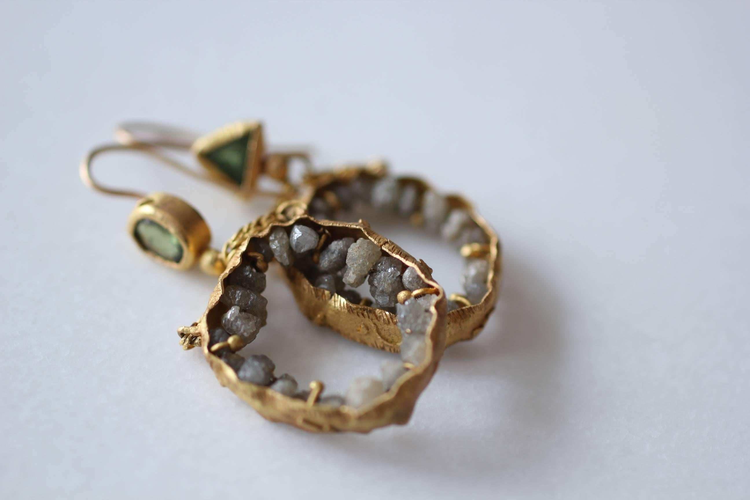 Contemporary Raw Diamonds Demantoid Garnets 22 Karat 21K Gold Dangle Chandelier Earrings For Sale