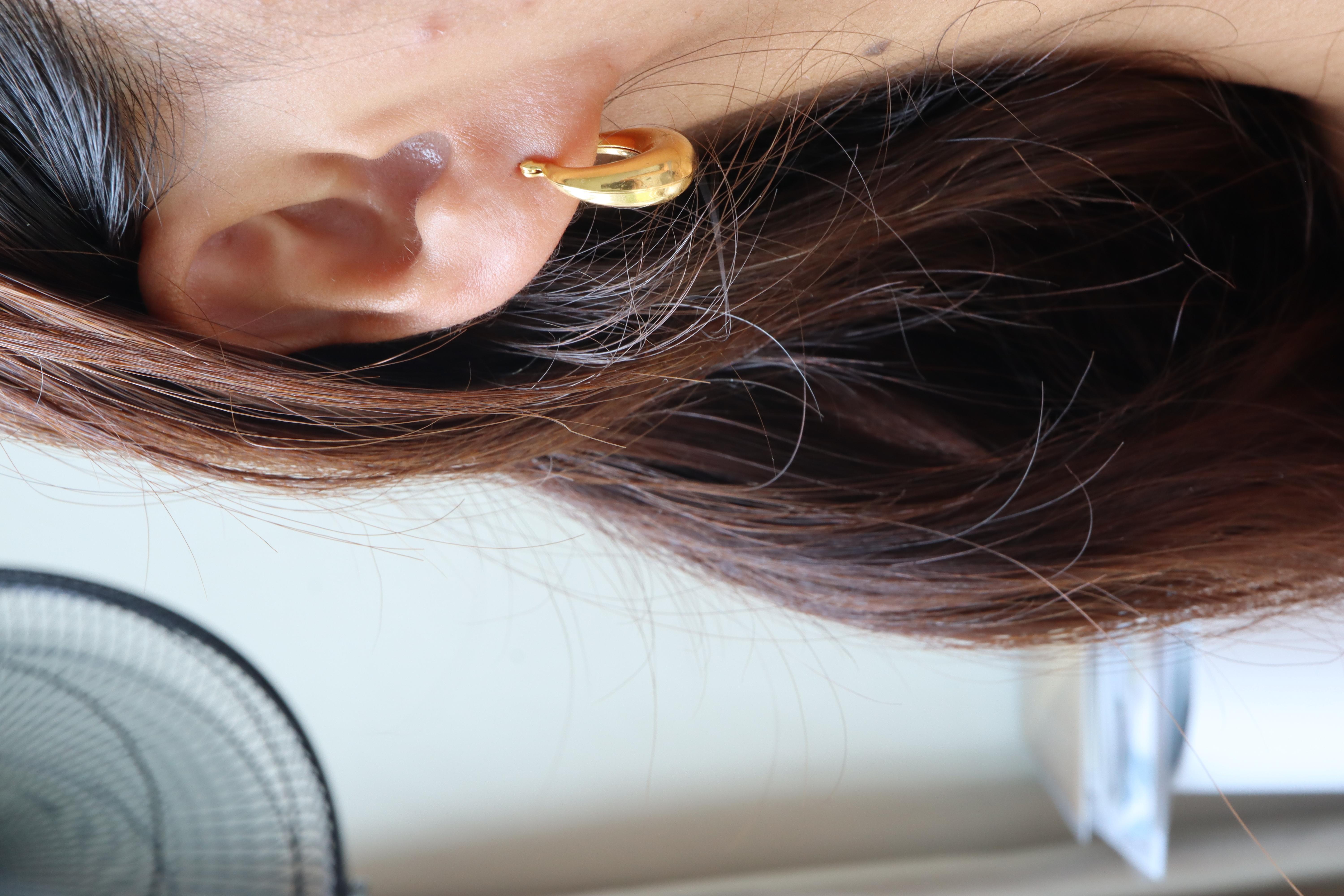 22k 916 Gold Chubby Hoop Earring-Medium Hoop (Size 16.5mm/1.65cm)-2.61g For Sale 4