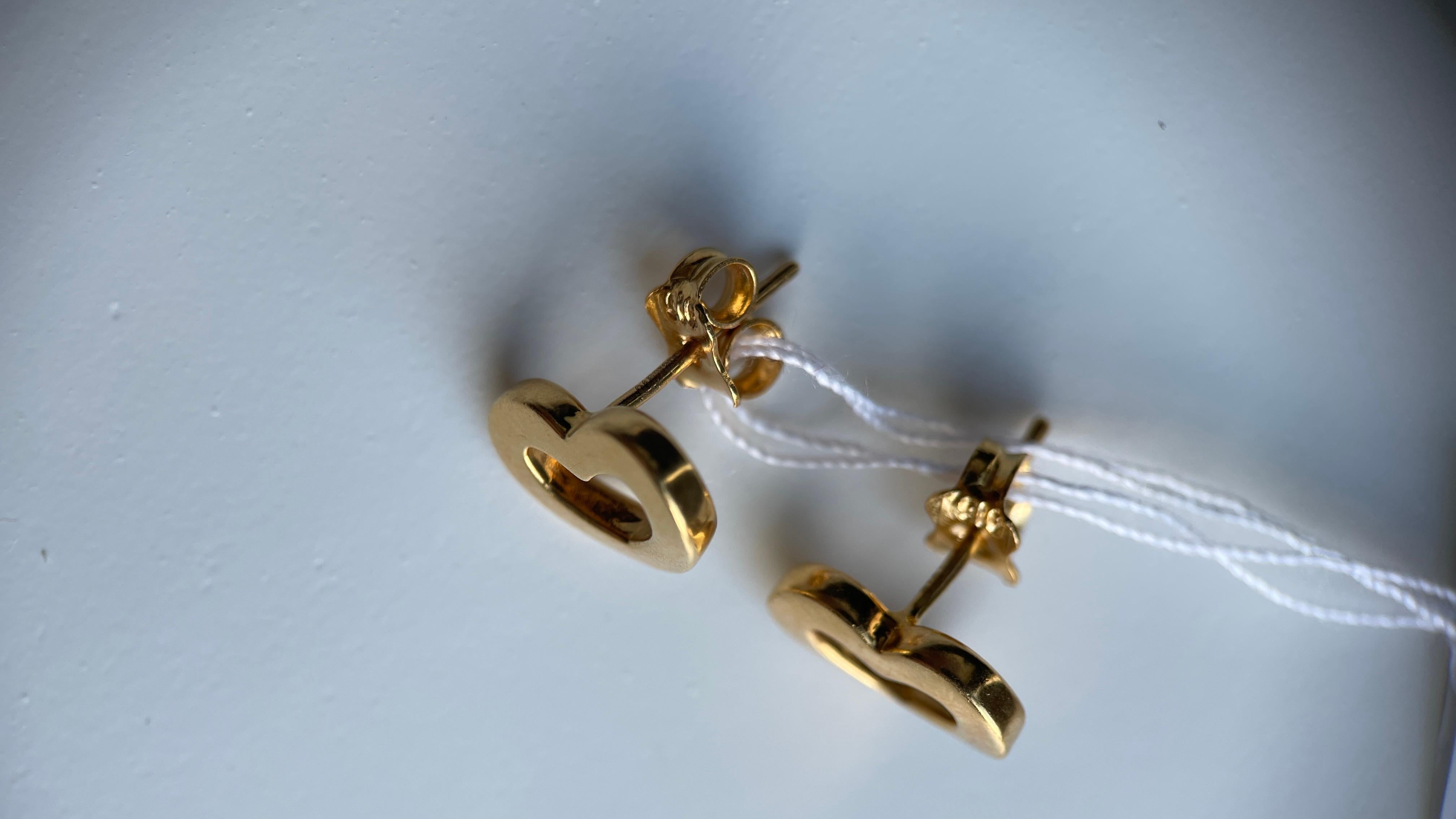 Orecchino con perno in oro 22k 916 - orecchino d'oro con design a cuore - 1,87g in vendita 1