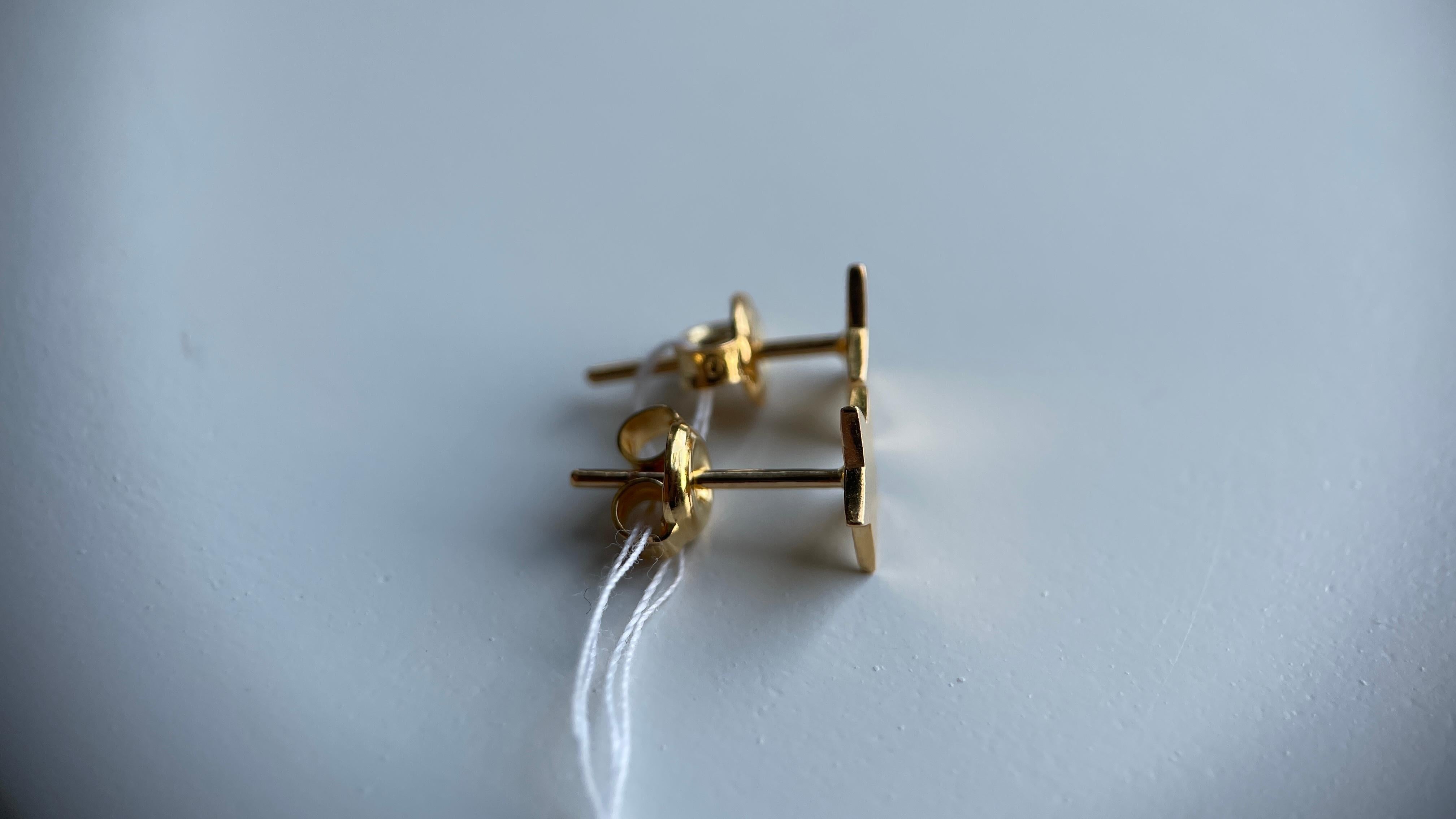 Orecchino con perno in oro 22k 916 - orecchino con stella d'oro - 1,54g In condizioni Nuovo in vendita a Singapore, SG