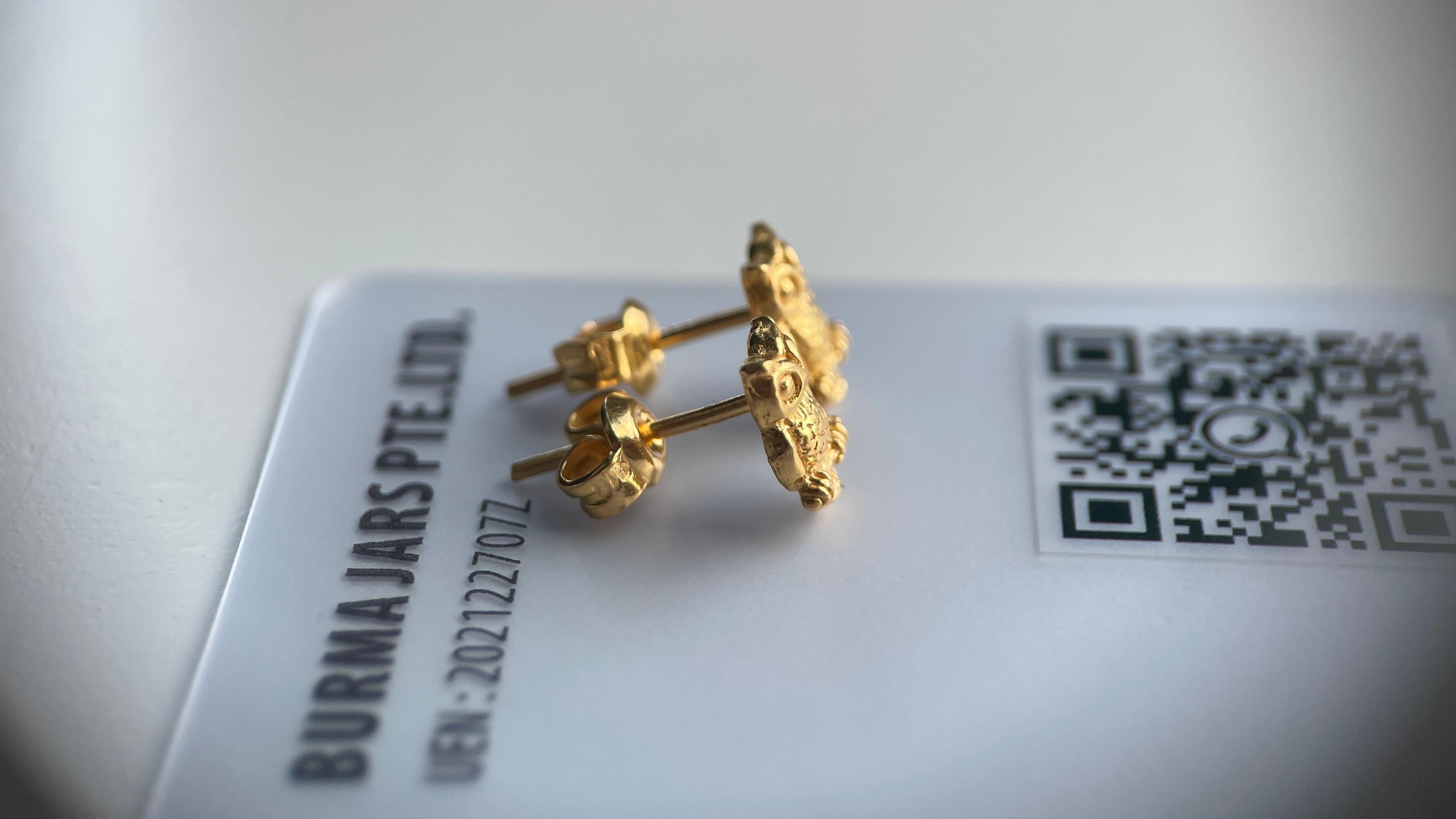 Women's 22k 916 stud earring- lucky owl earring-2.16g For Sale