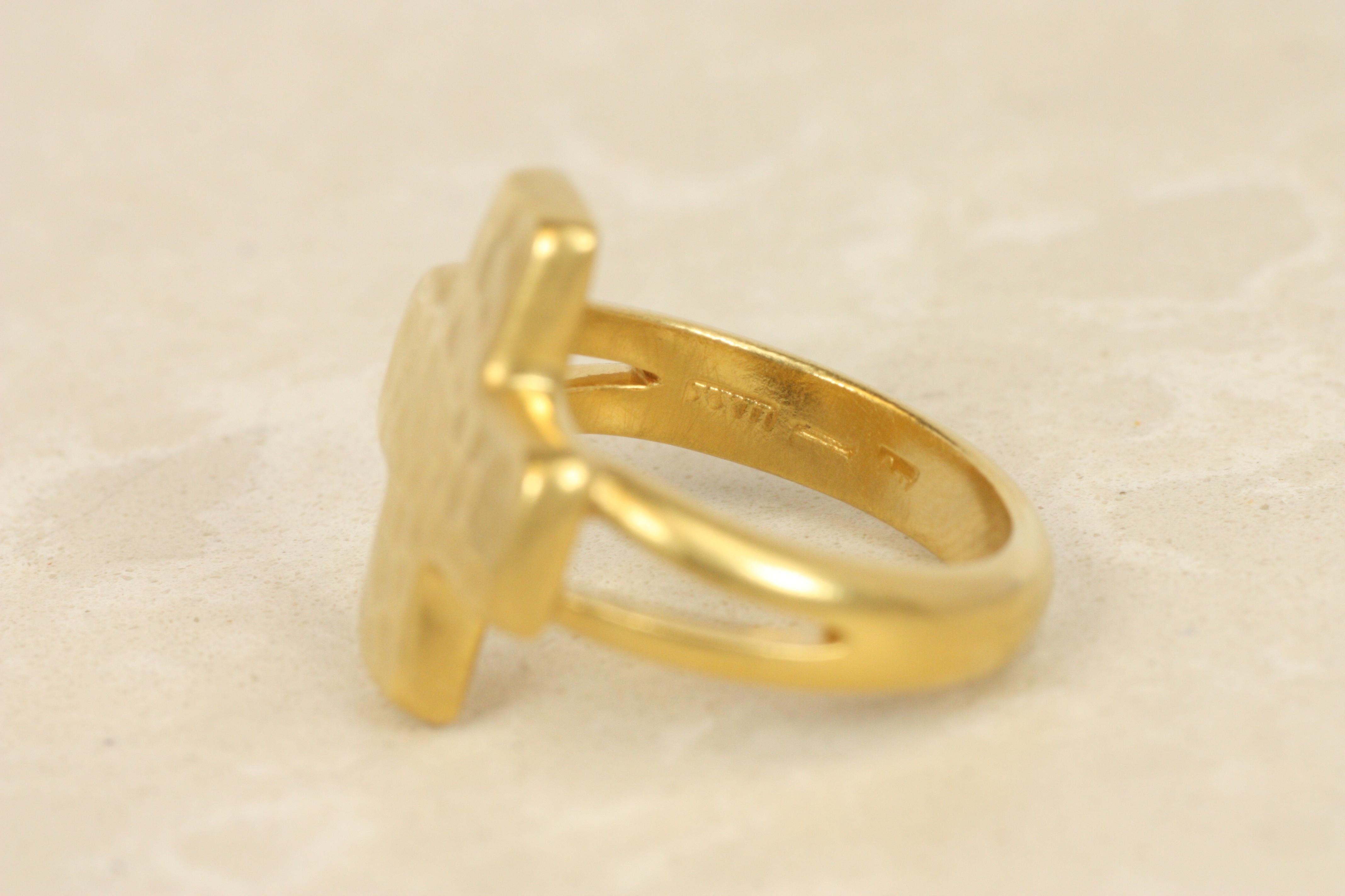 Cross Ring – 22K Yellow Gold with Split-Shank & Hammered Finish, Darlene deSedle For Sale 1