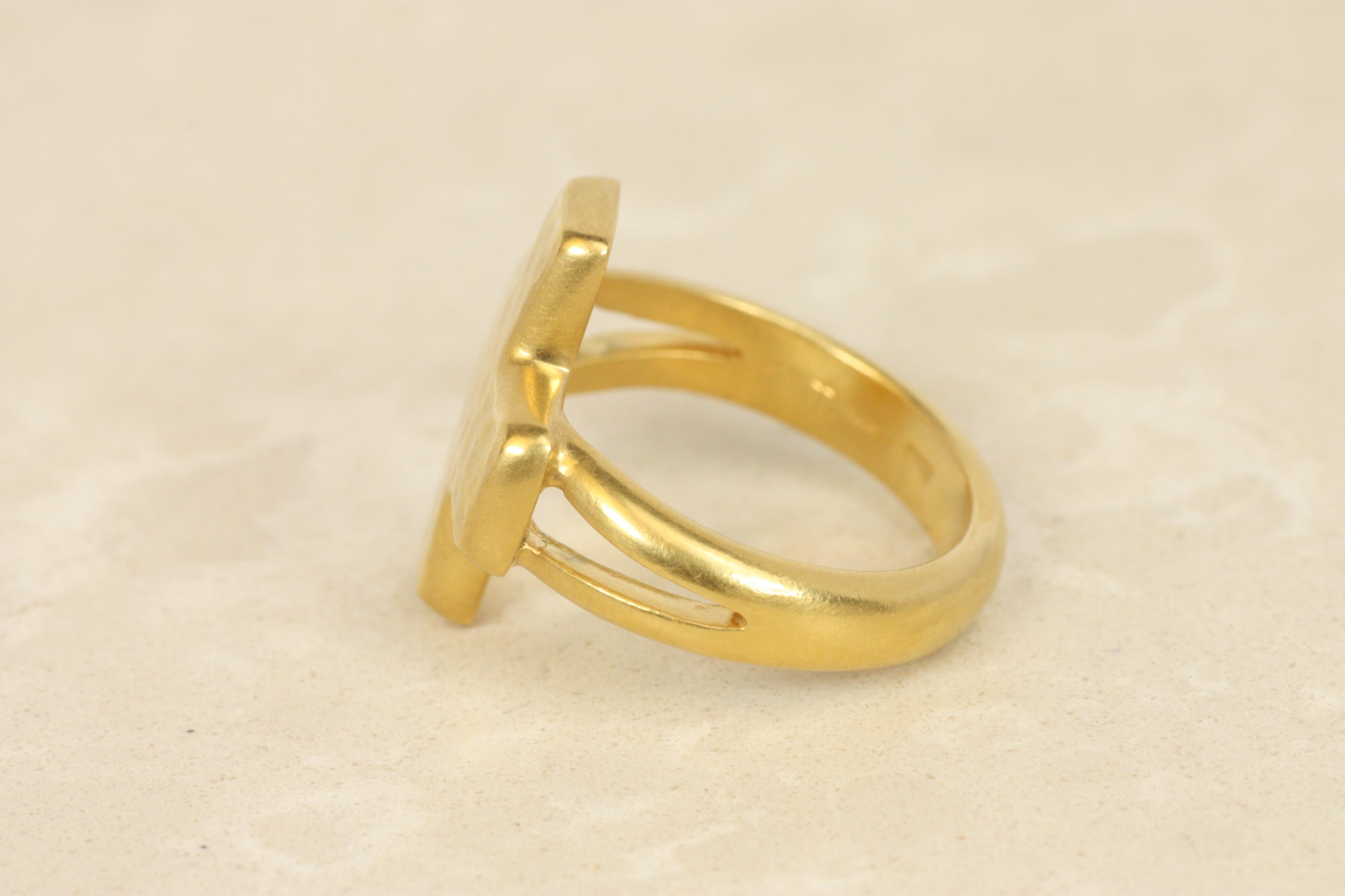 Cross Ring – 22K Yellow Gold with Split-Shank & Hammered Finish, Darlene deSedle For Sale 2