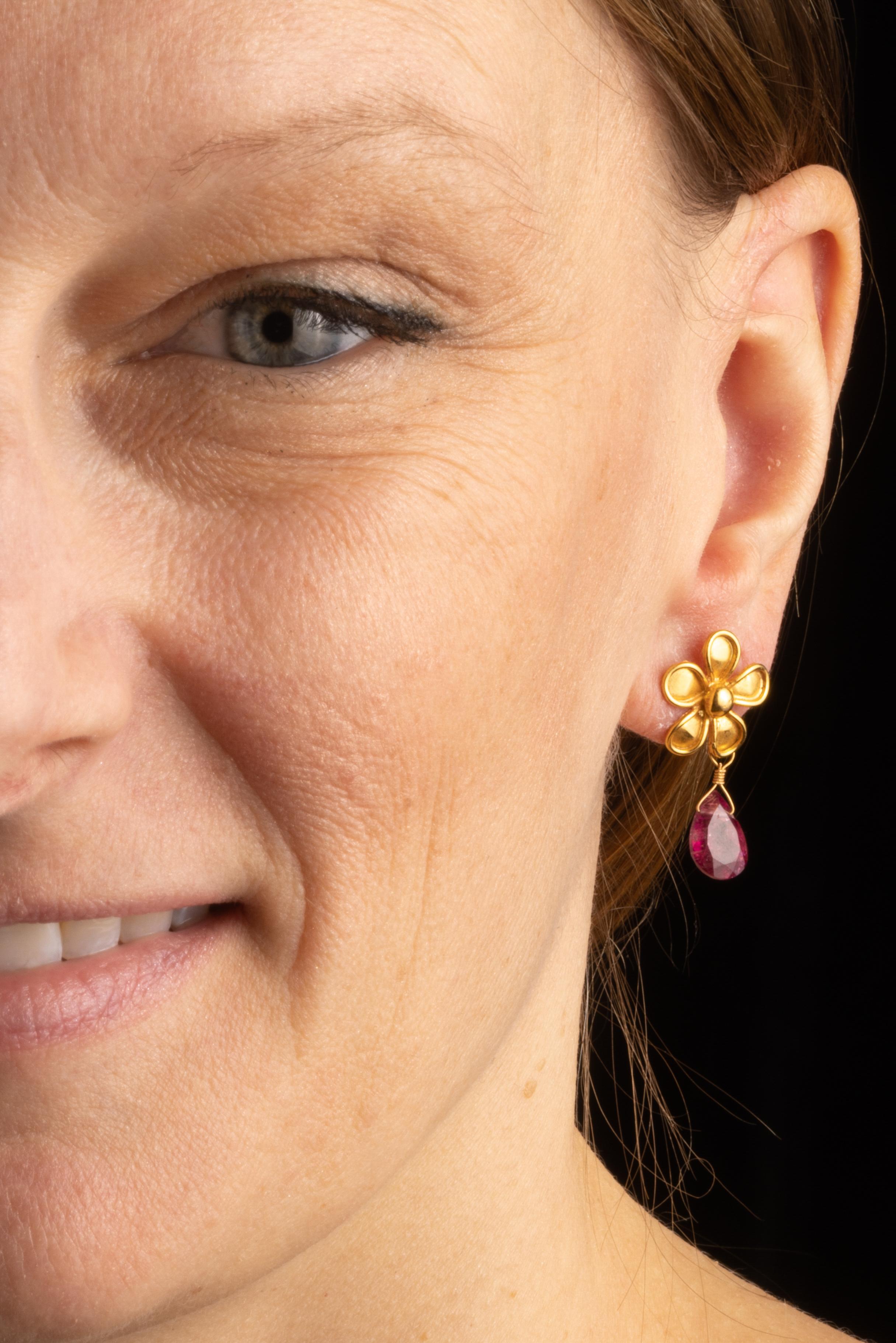 Pear Cut 22K Flower Stud Earring with Pink Tourmaline Briolette Drop For Sale