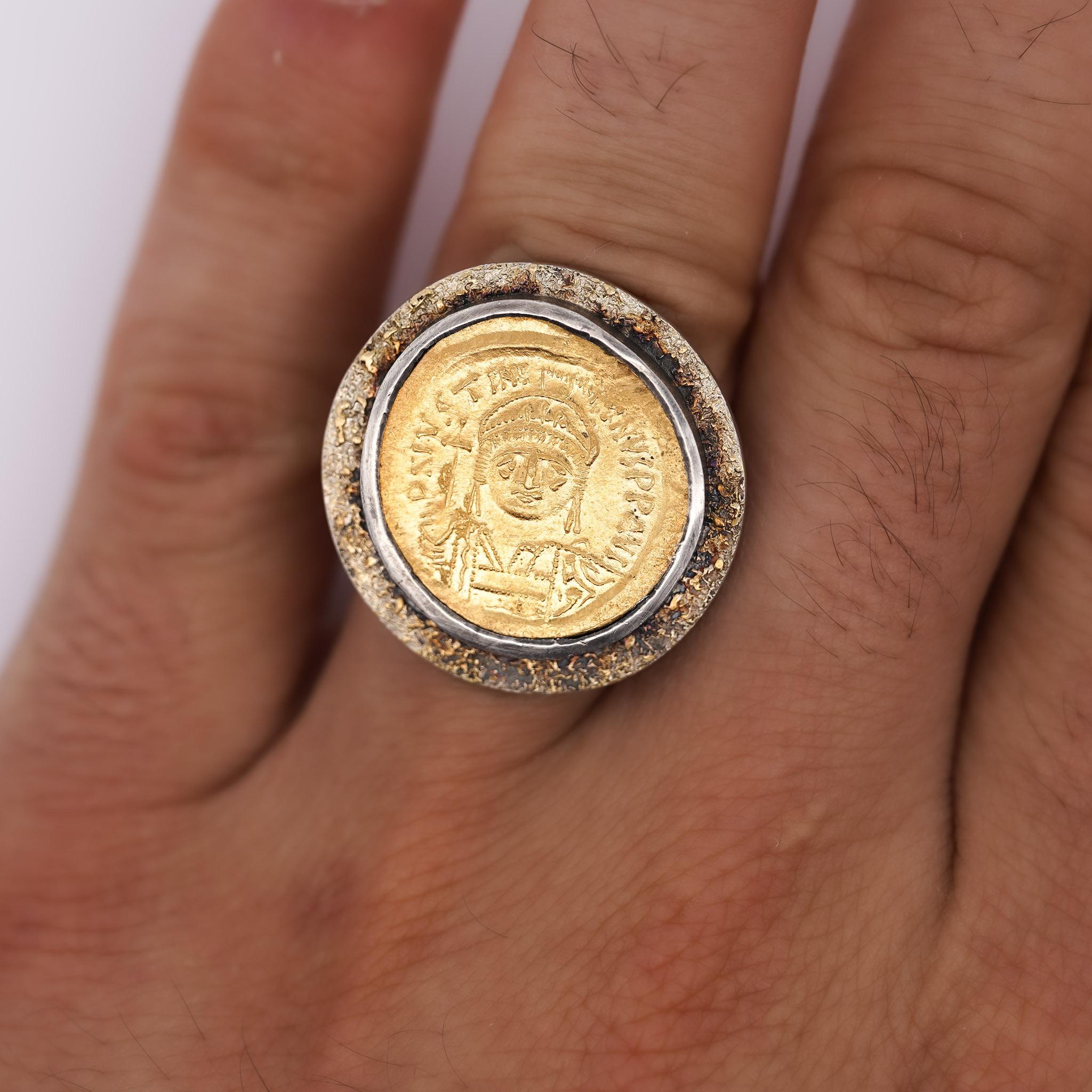 22K Gold Antique Byzantine Empire JUSTINIAN I Coin Bezel Ring For Sale 3