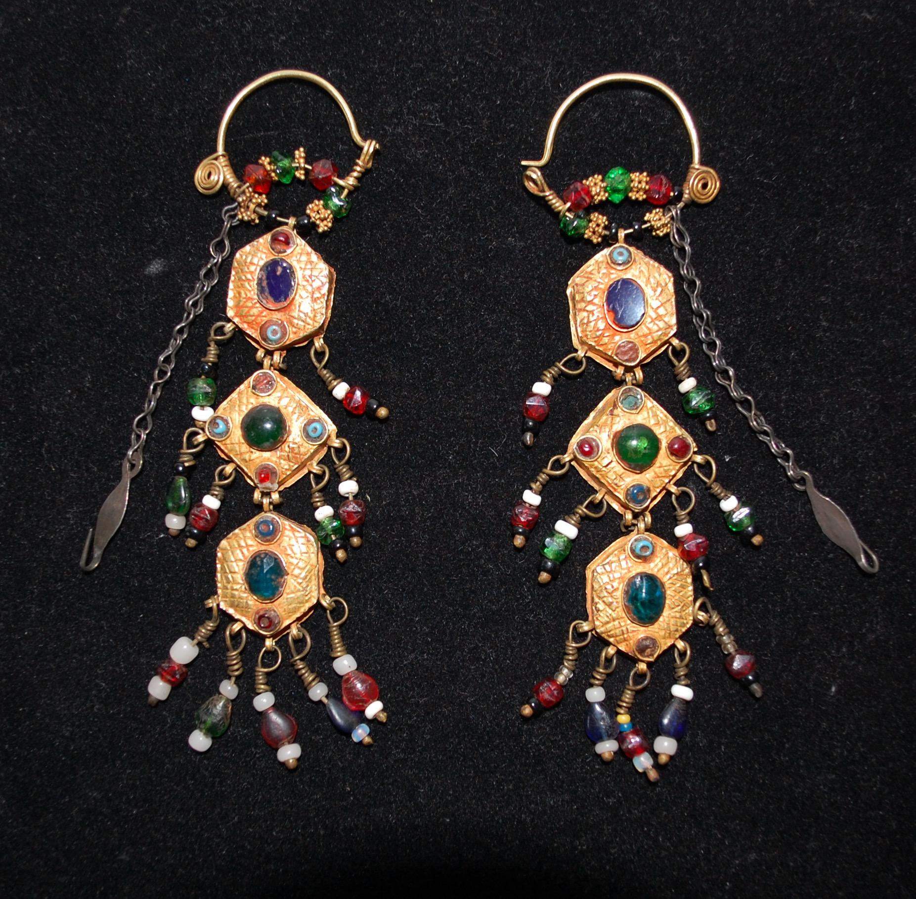 22k Gold Antique Qajar Bridal Earrings In Good Condition For Sale In Lake Worth, FL