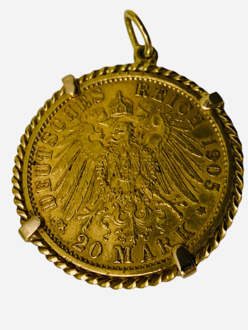 Classical Roman 22K Gold Deutsches Reich 1905 20 Mark Coin Gemmed Numari Pendant For Sale