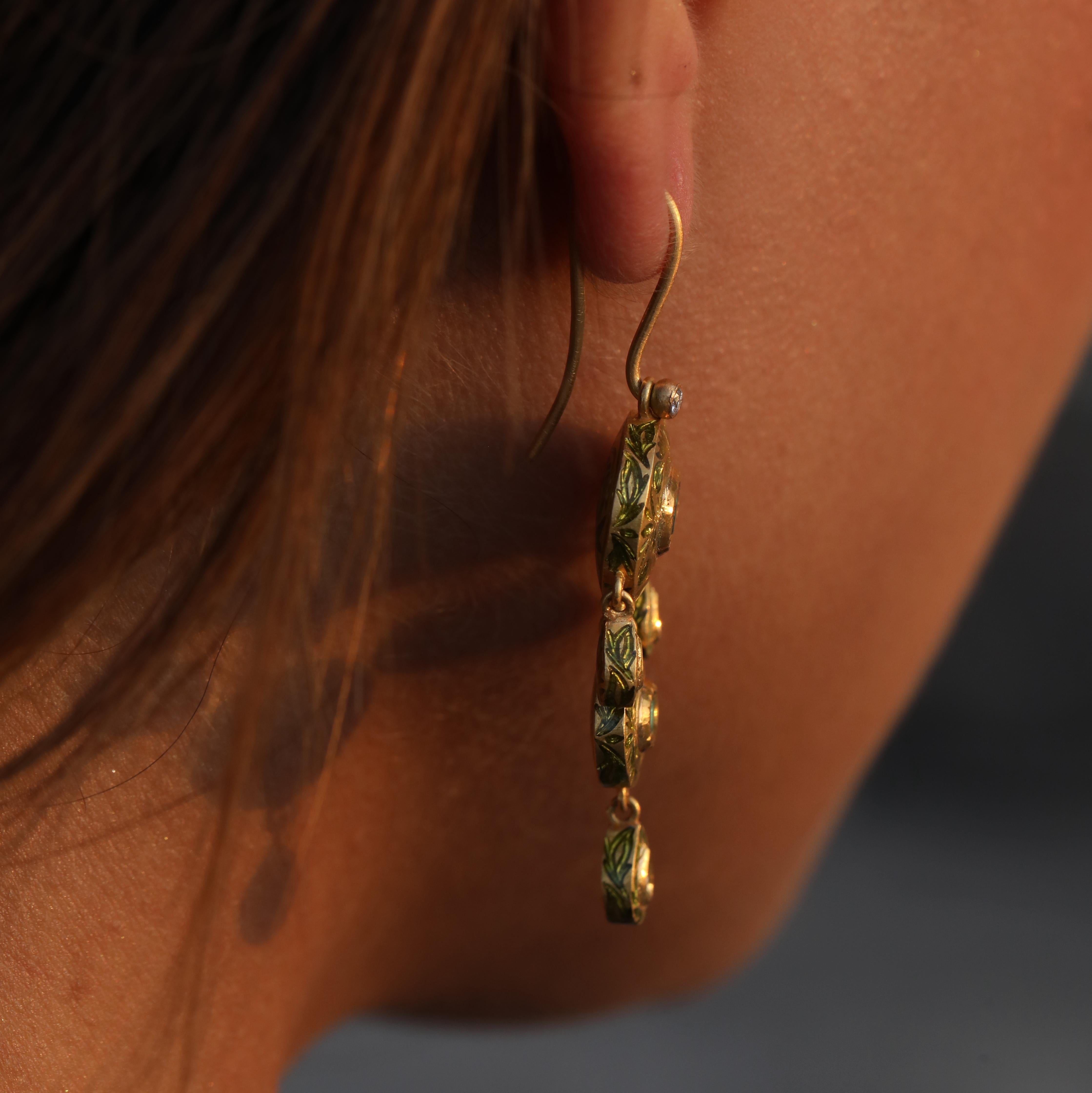 22k Gold Emerald, Diamond & Green Enamel Reversible Girandole  Earrings by Agaro In New Condition For Sale In New York, NY