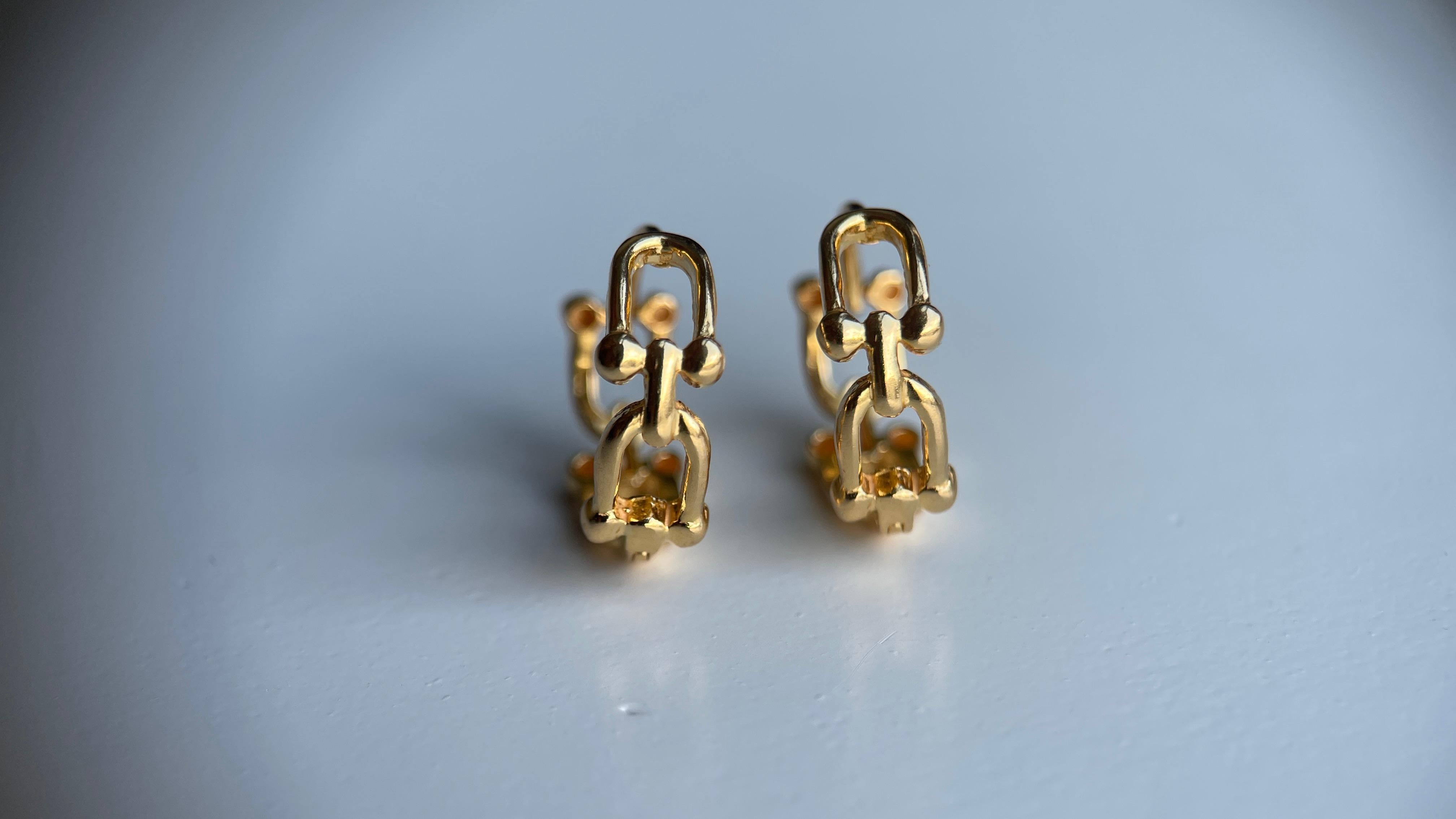 Orecchini a cerchio in oro 22k - Oro puro 916 (misura 11mm) Cerchio in oro 916/oro puro-3,15g in vendita 2