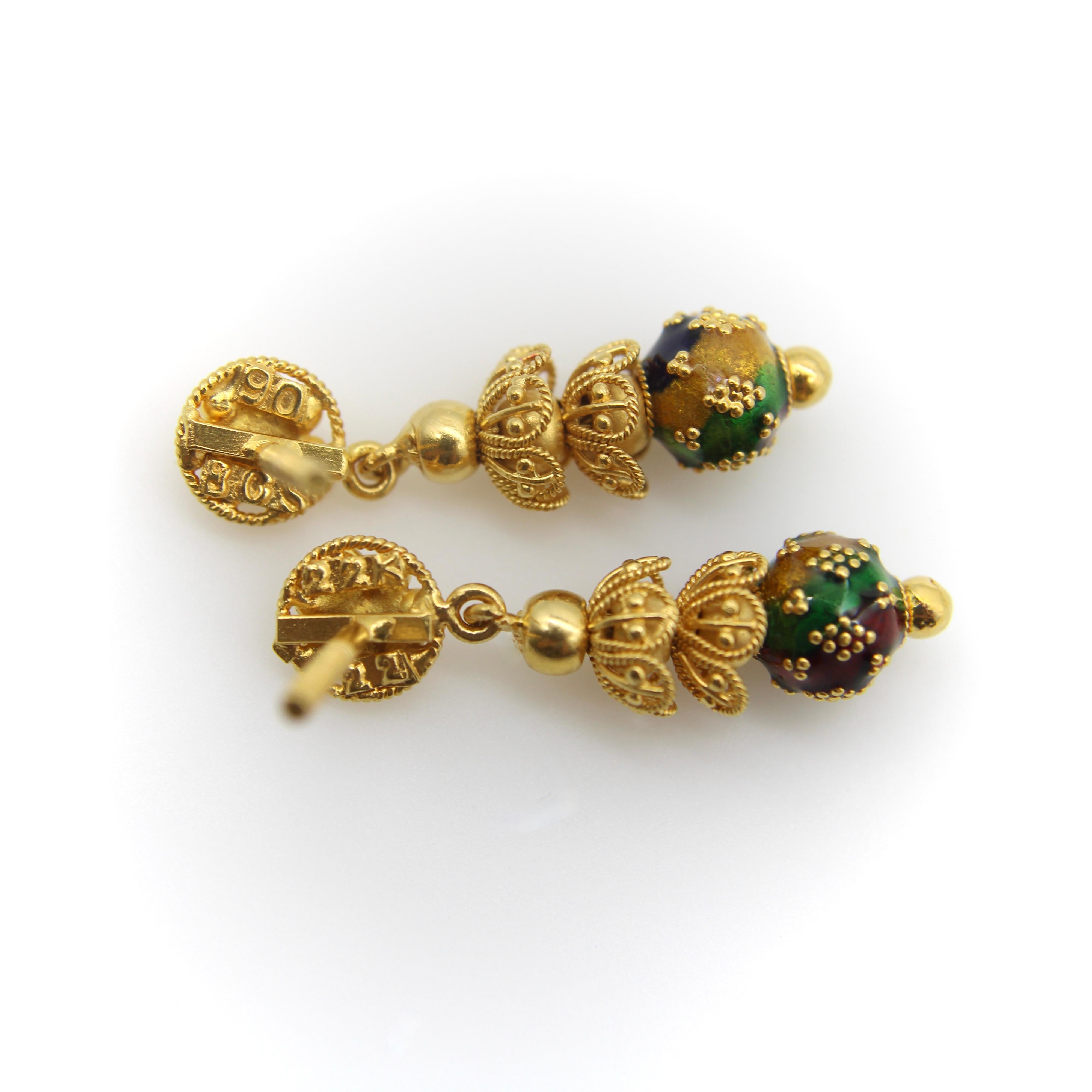 Pendientes Colgantes Cannetille de Oro Indio de 22K con Esmalte Multicolor en venta 3